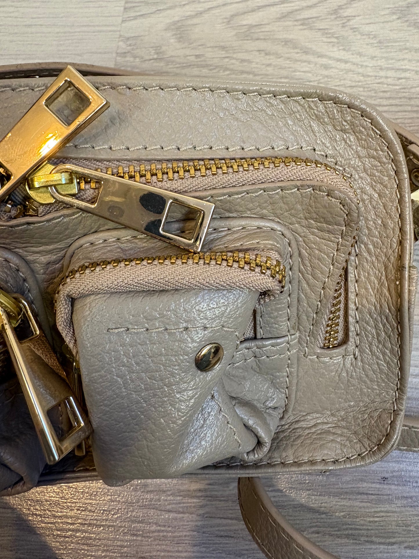 ZARA. Flowy green trousers T.xs