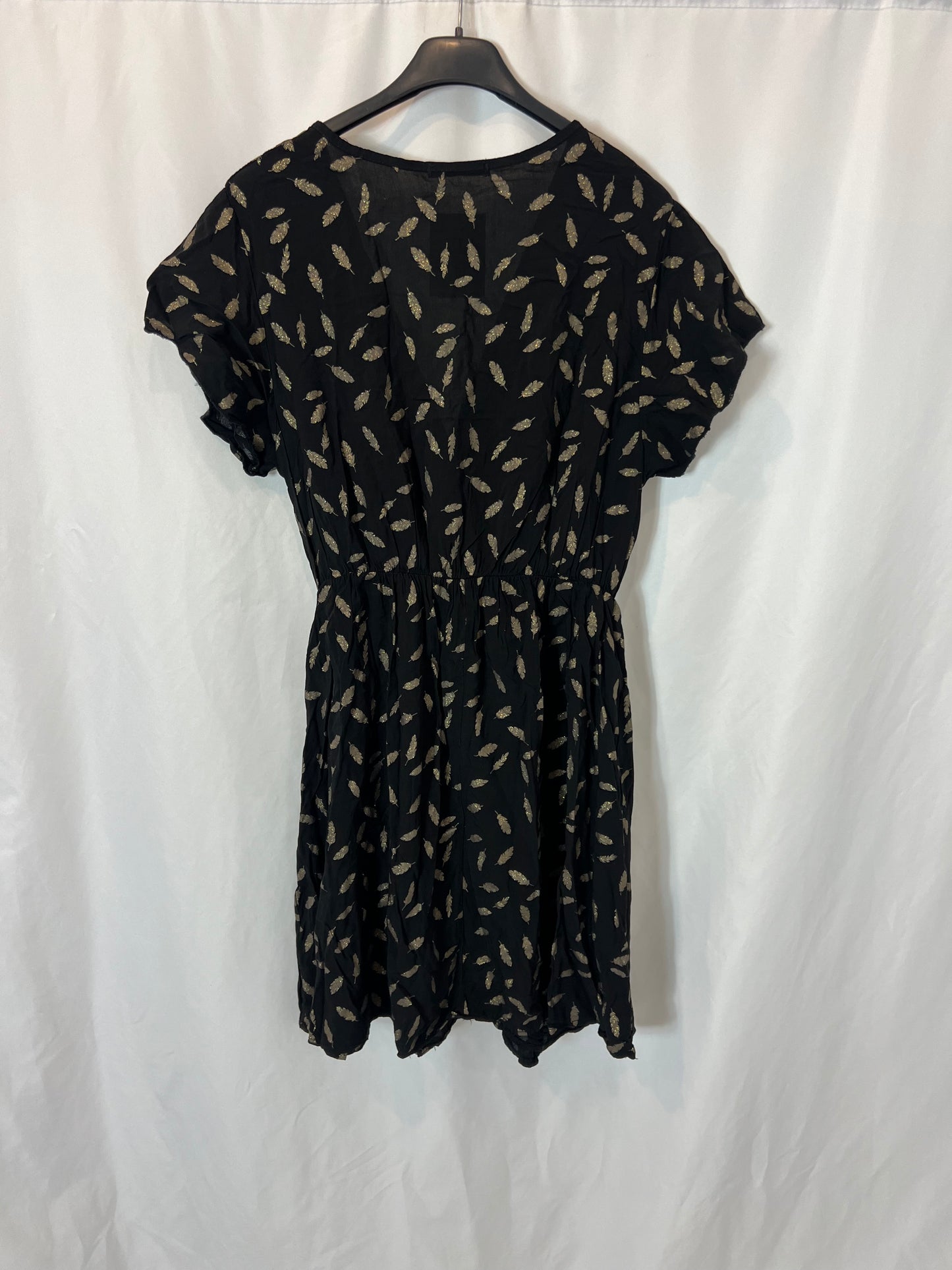 TOWERS BY ANDREA. Vestido negro hojas T,u(S)