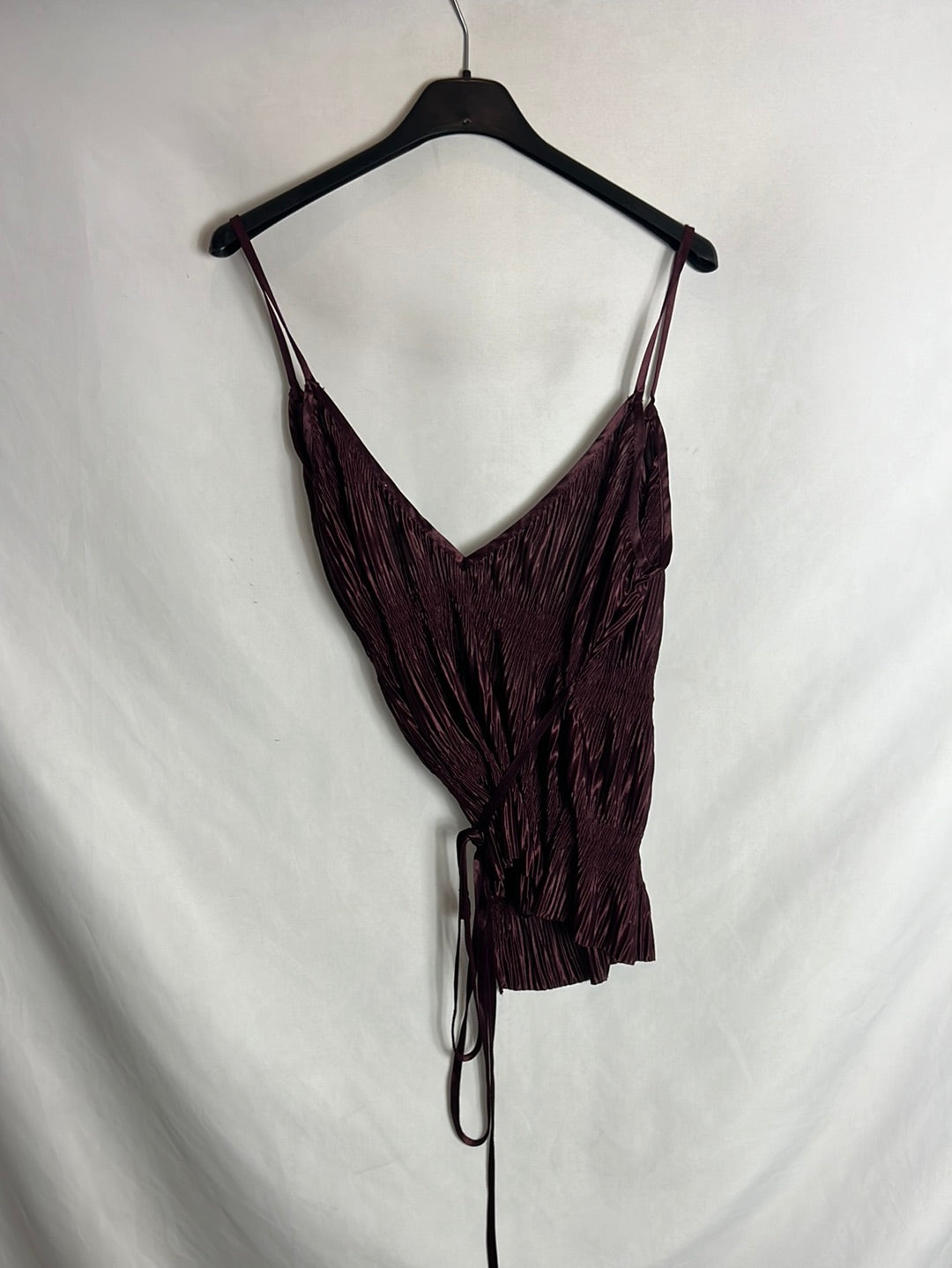 ZARA. Top cruzado plisado berenjena. T S