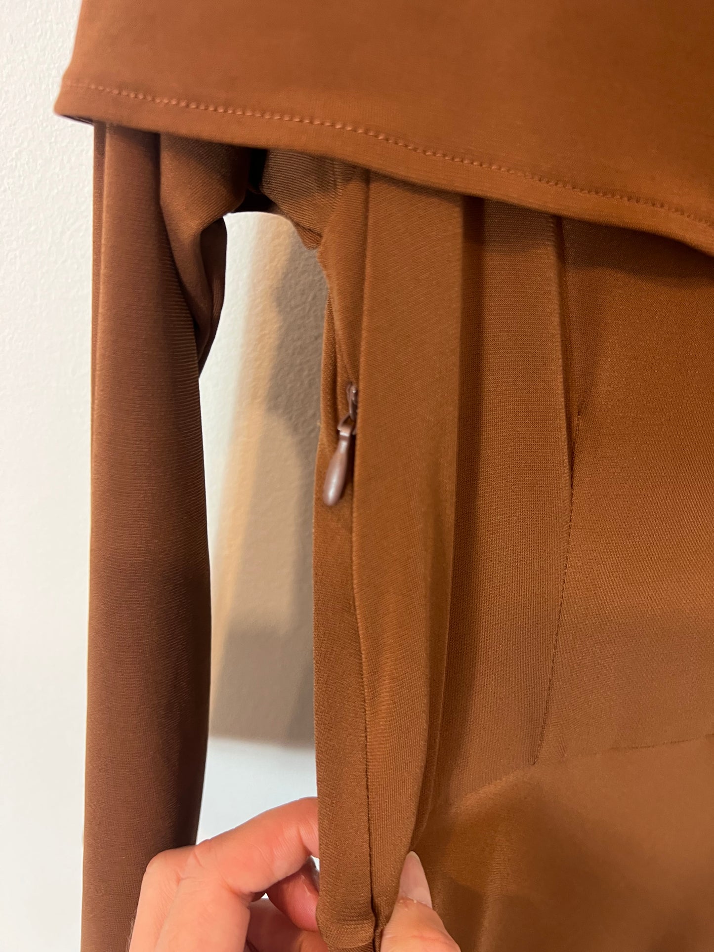 COOSY. Brown flowing maxi dress. XS