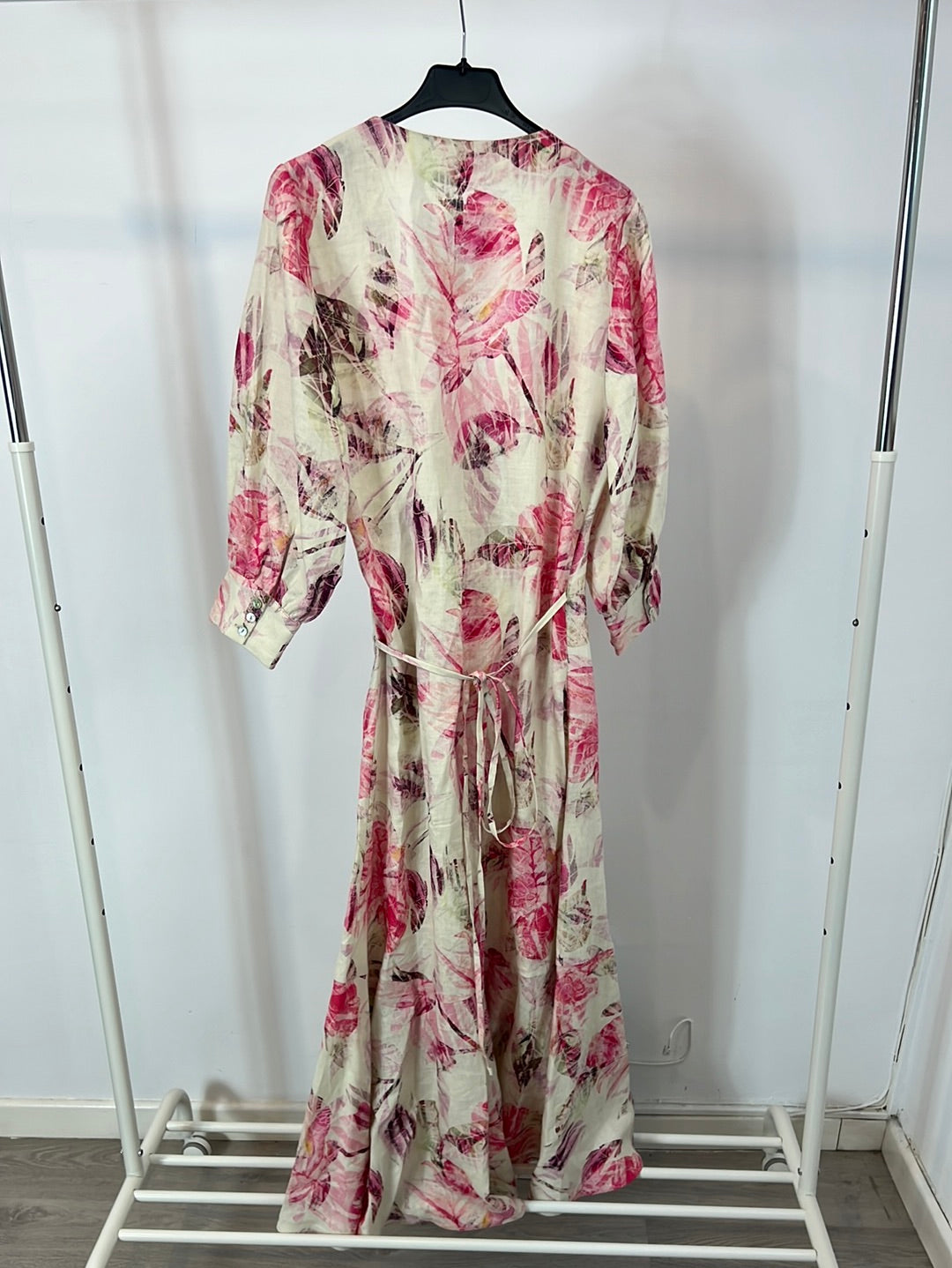 MIMOKI. Floral linen wrap dress. XS