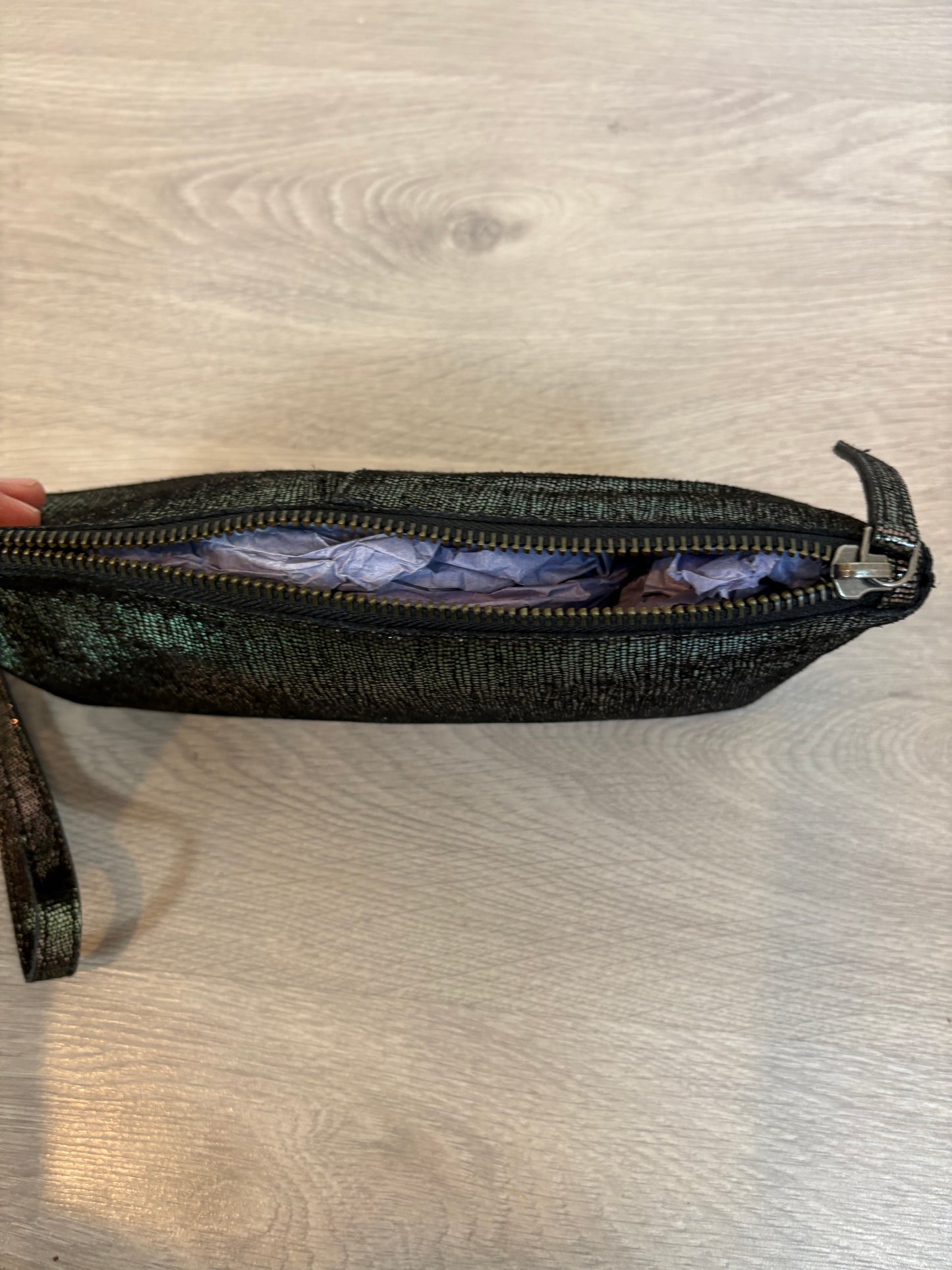 VILA. Glossy textured handbag