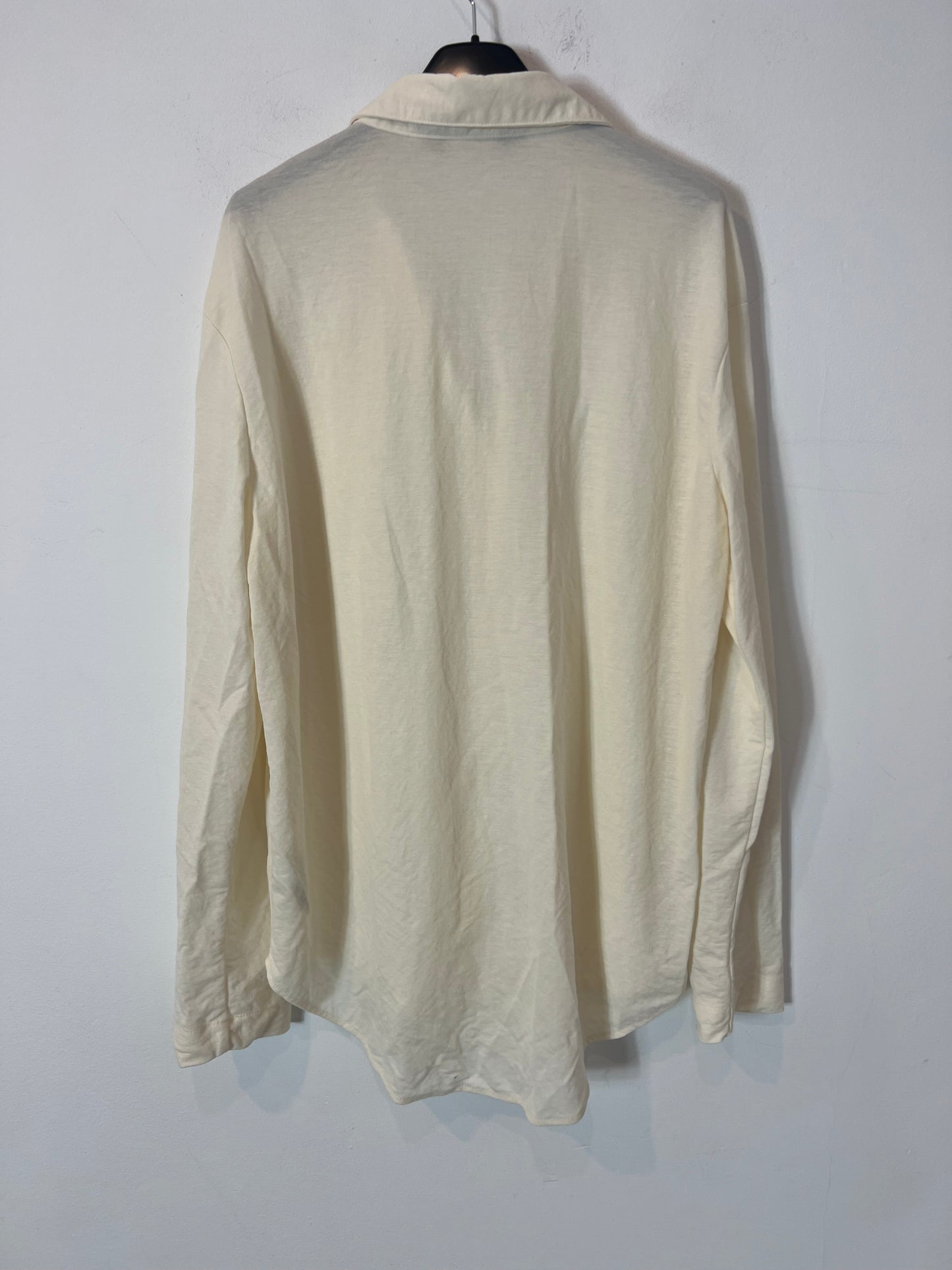 PRIMARK. Camisa fluida beige claro. T M