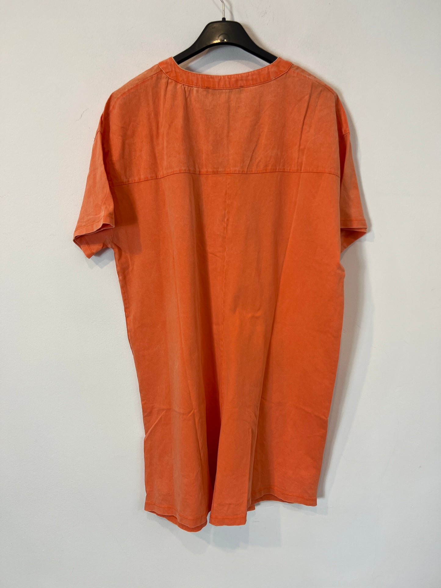 ZARA. Neon orange button-down jumpsuit with a distressed effect. TM