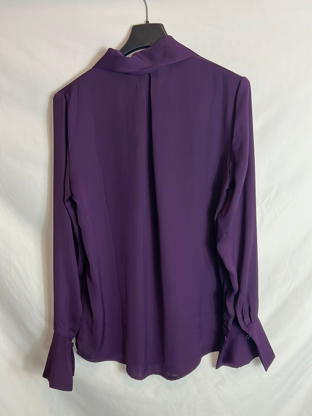 H&M. Blusa morada lazada. T 36