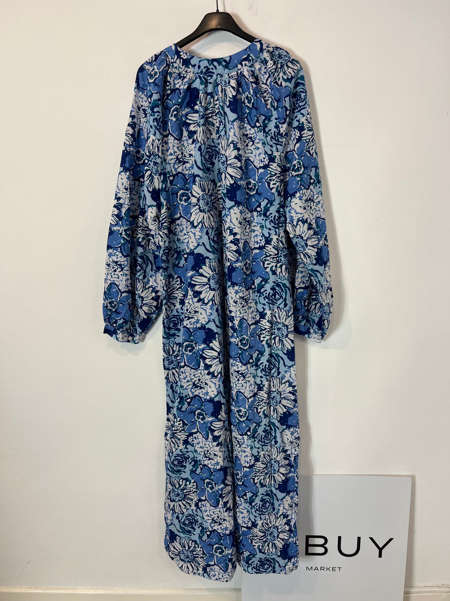 BUGANVILIA. Blue and white floral dress, size XL