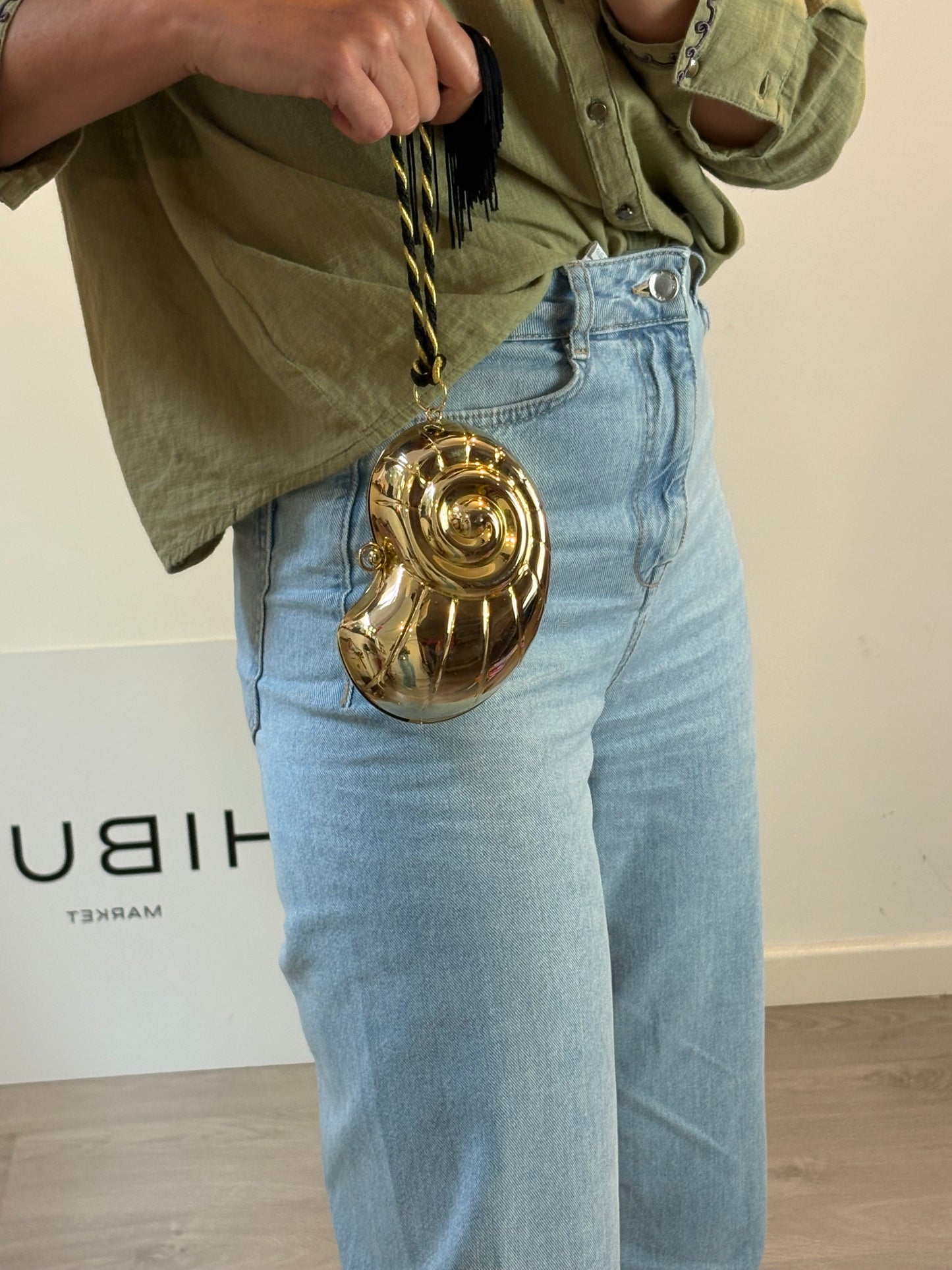 Bolso de mano caracola