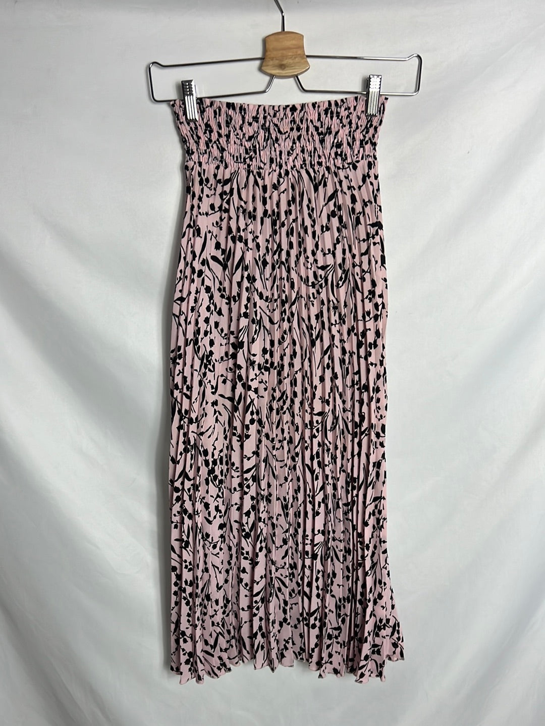 MAJE. Pink pleated midi skirt. Size 1(S)