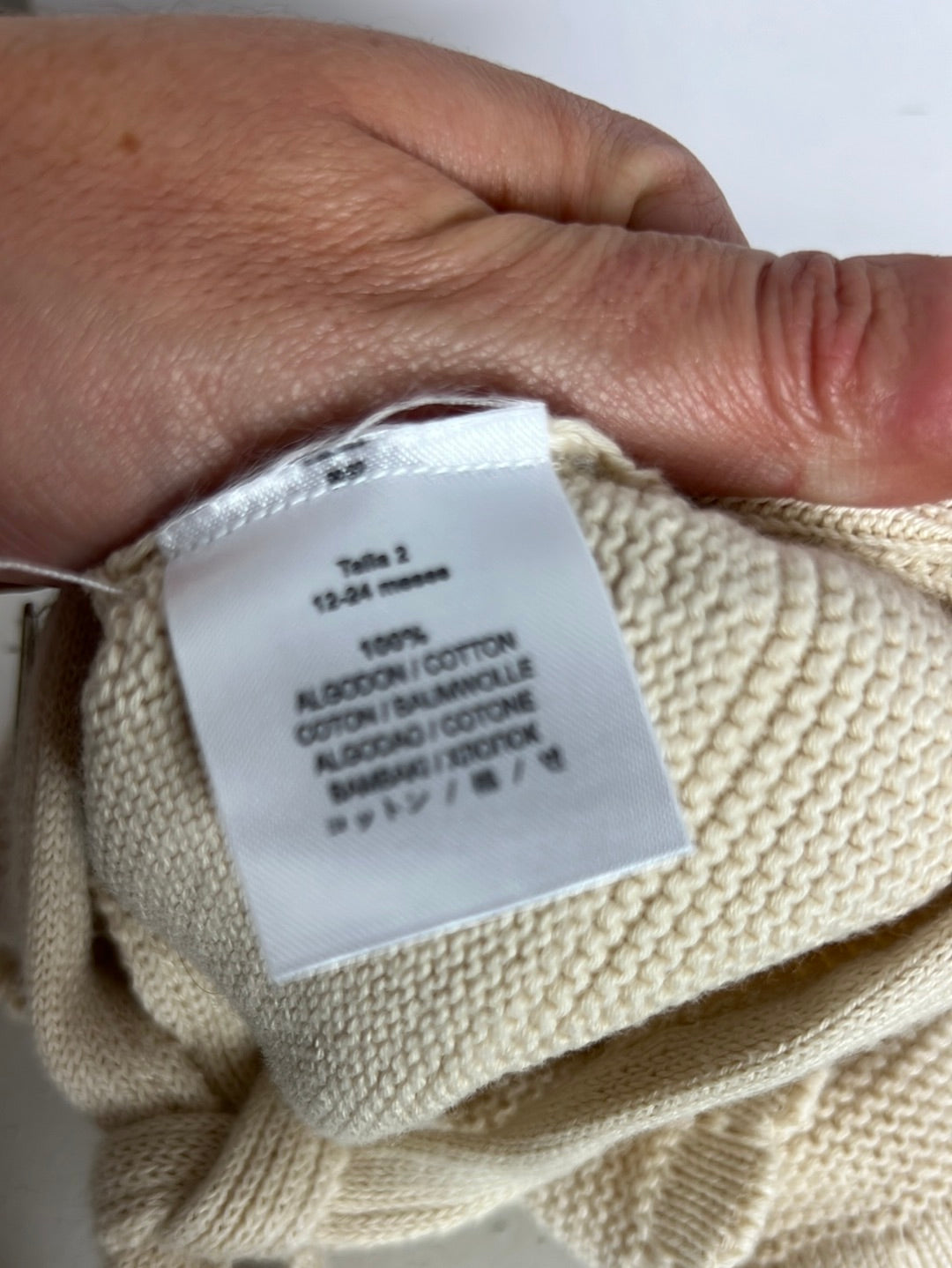 CONDOR. Beige knit bonnet. Size 12-24 months