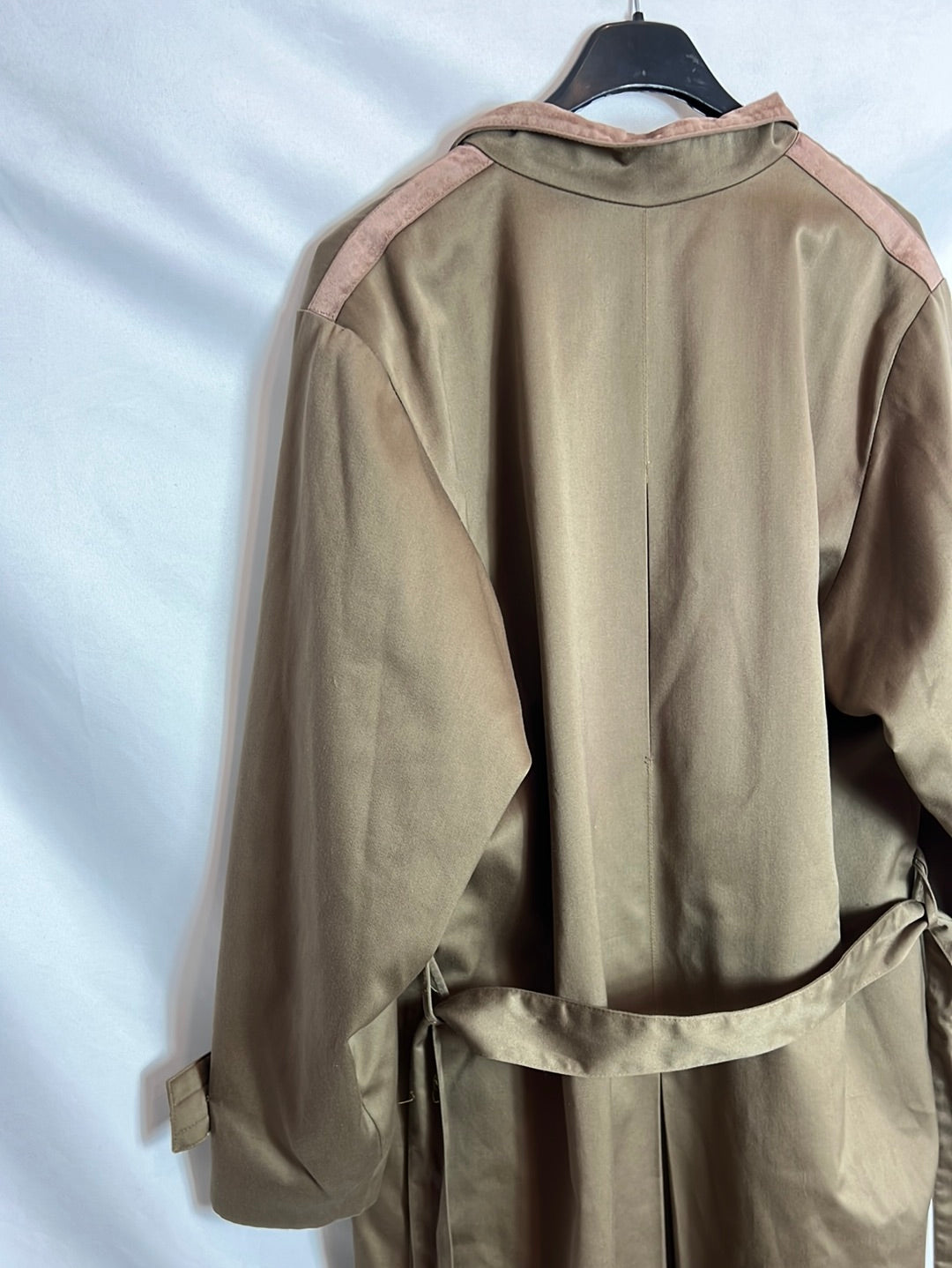 PRISCILLE. Gabardina verde doble textura . T M