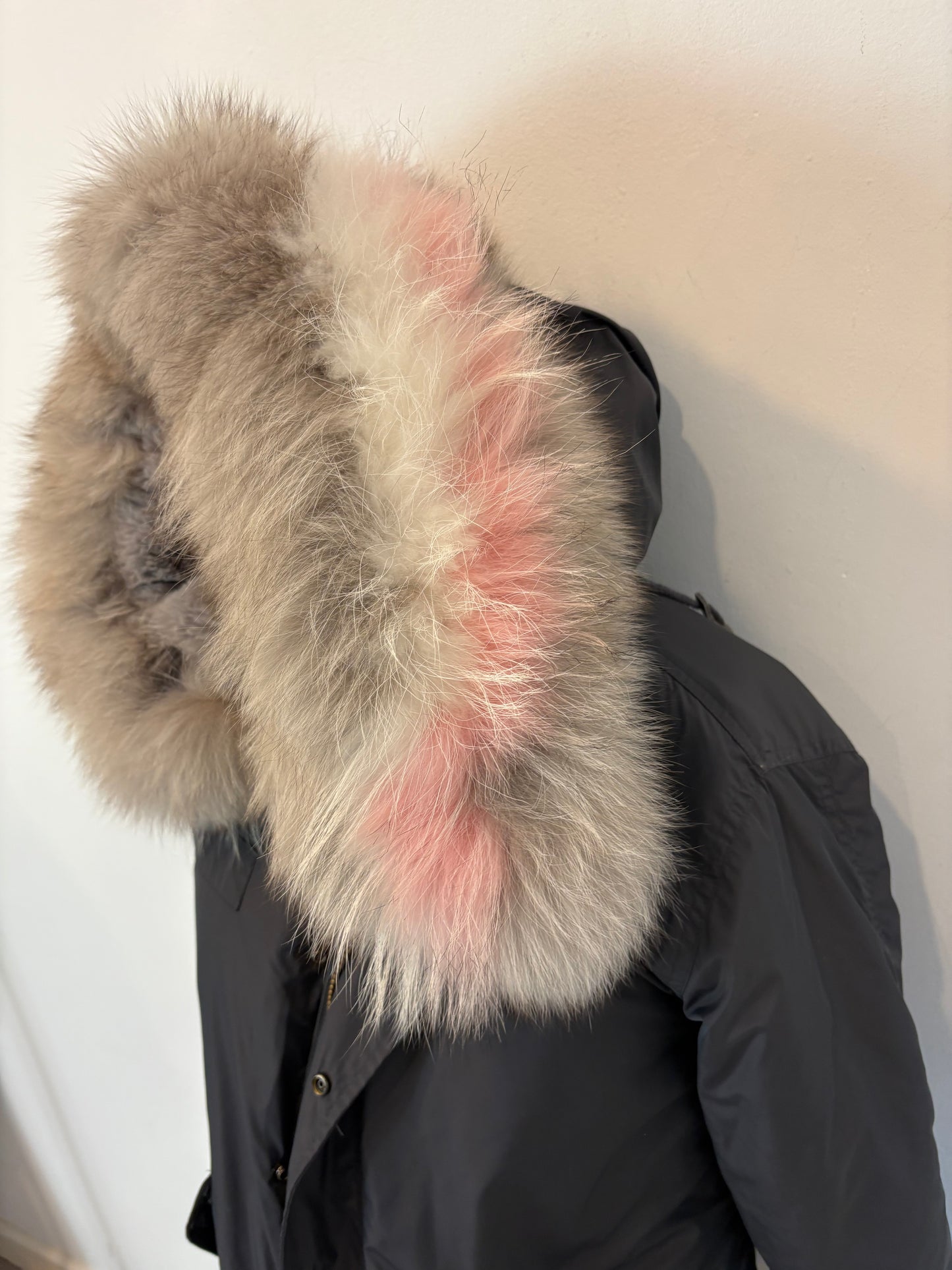 DUCIE. Parka gris pelo natural