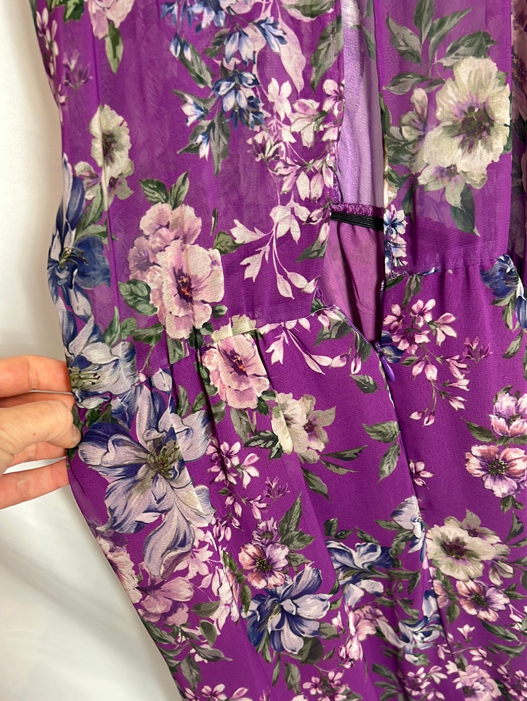 ZARA. Vestido midi hombros al aire. T XS