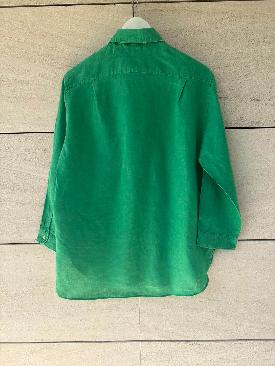 ZARA. Camisa lino verde