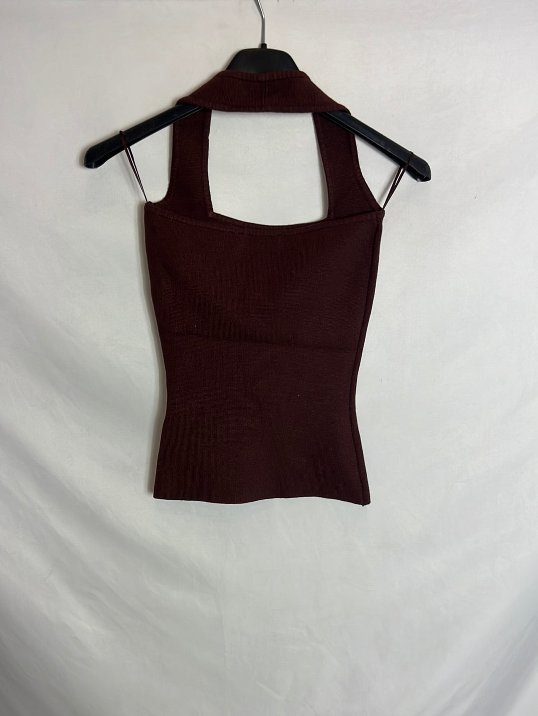 ZARA. Top punto marrón elástico. T S