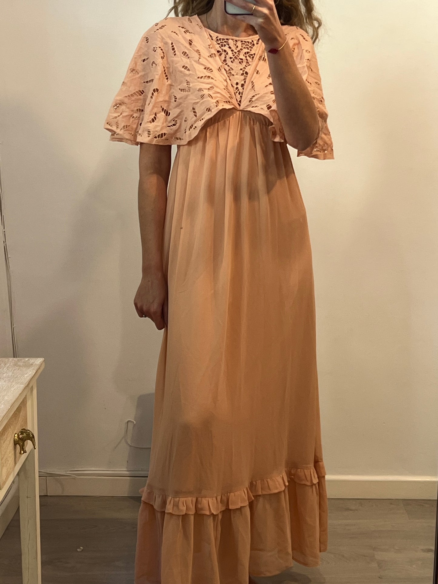 INTROPIA. Long pink die-cut Ts dress