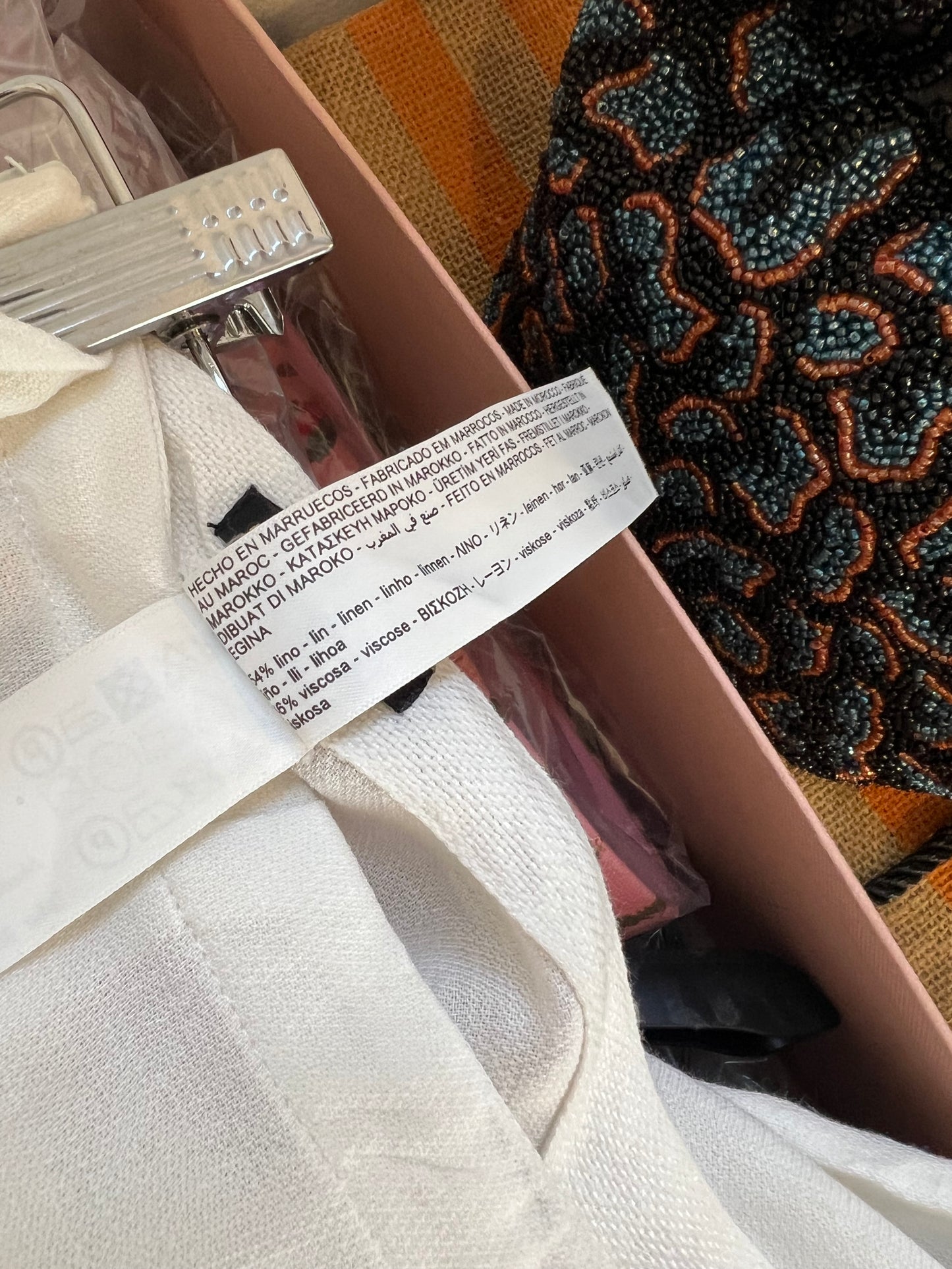 MASSIMO DUTTI. Pantalón blanco lazada mezcla