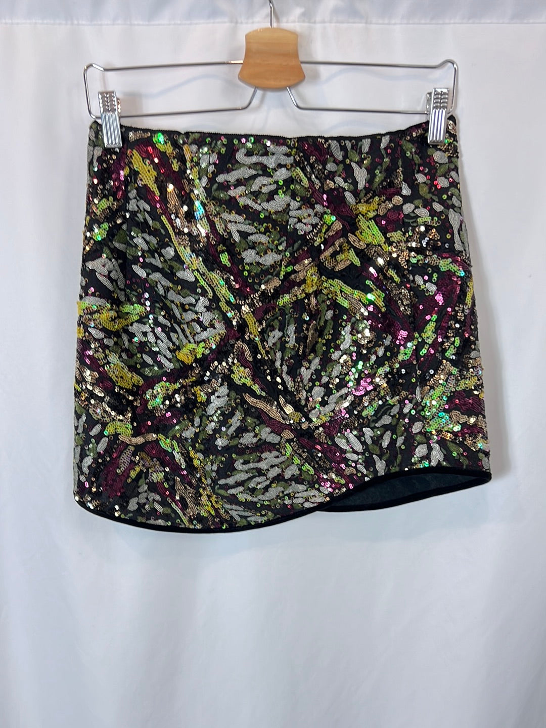 ZARA. Black sequin Ts skirt