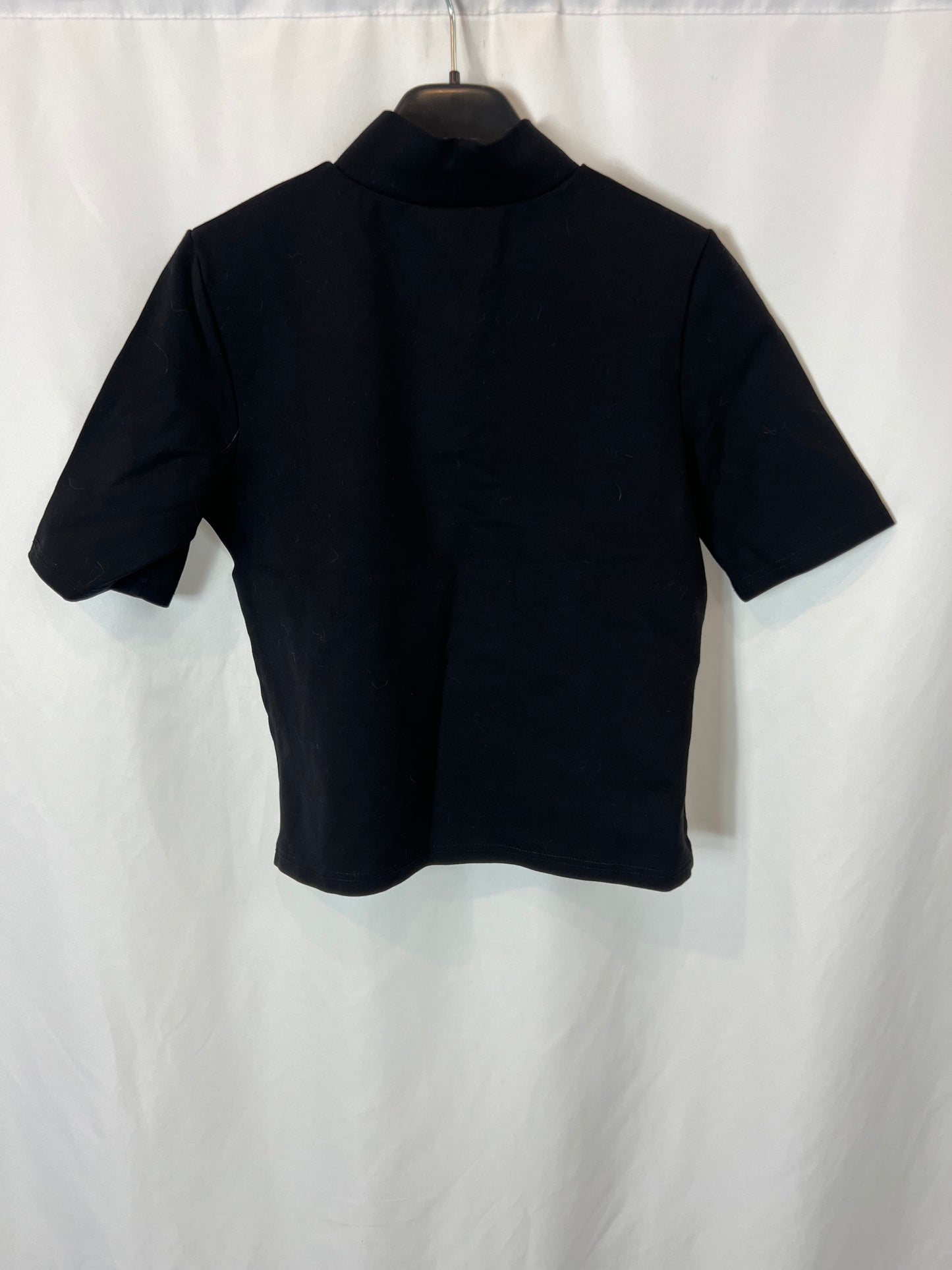 MANGO. Top negro cuello perkins T.s