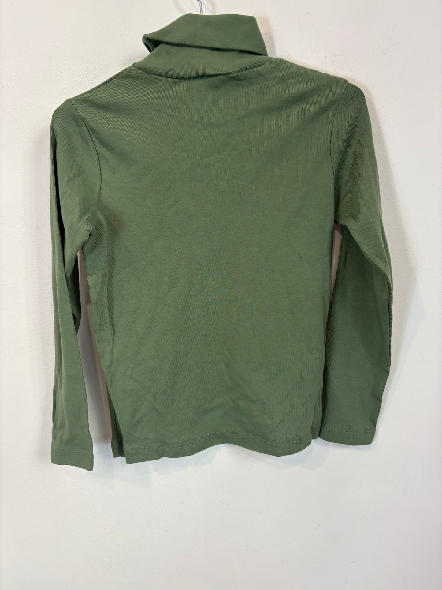 LITTLE BAT. Long-sleeved green T-shirt. Size 8 years