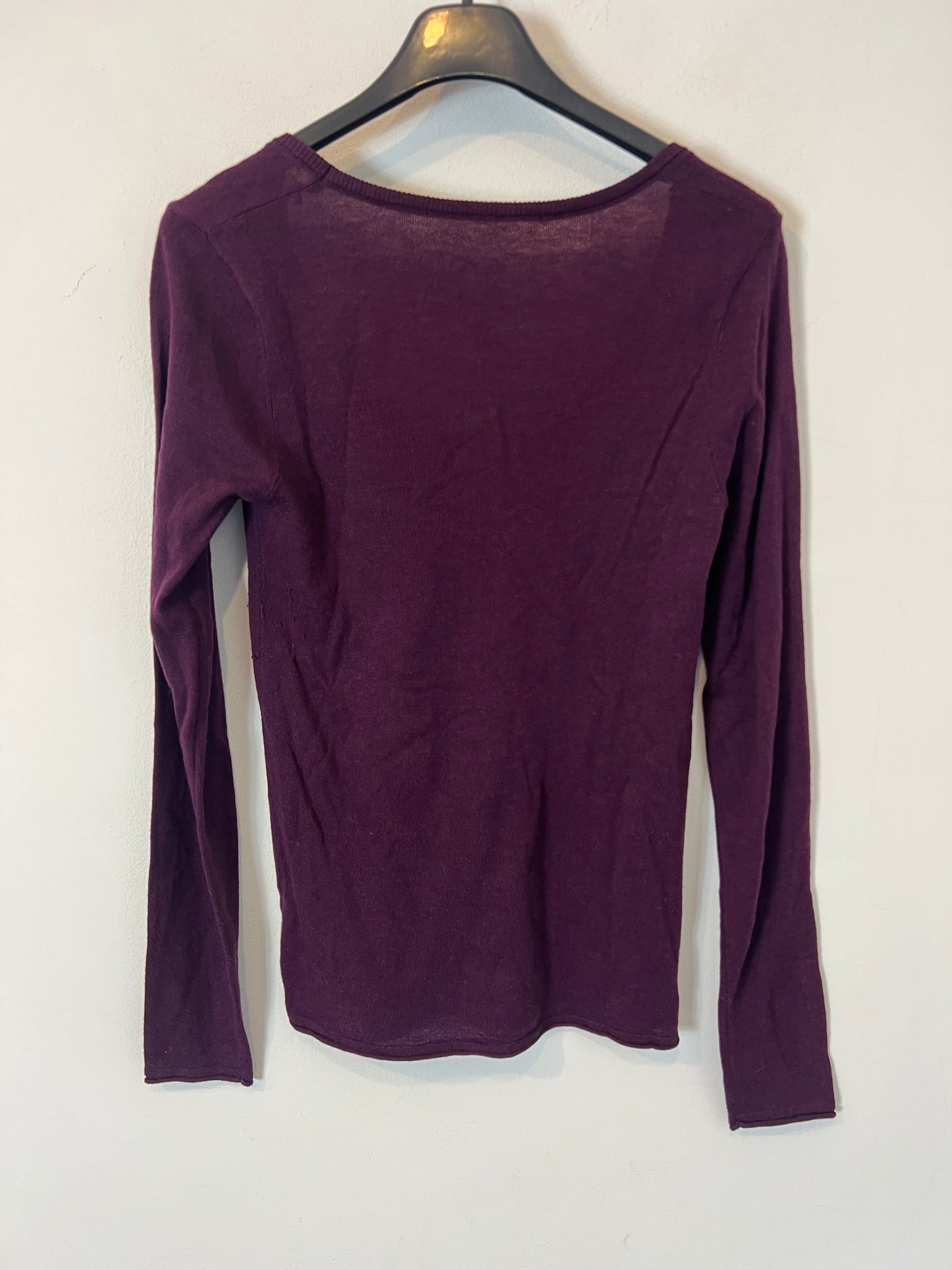 OTRAS. Top punto burdeos textura suave. T XS/S