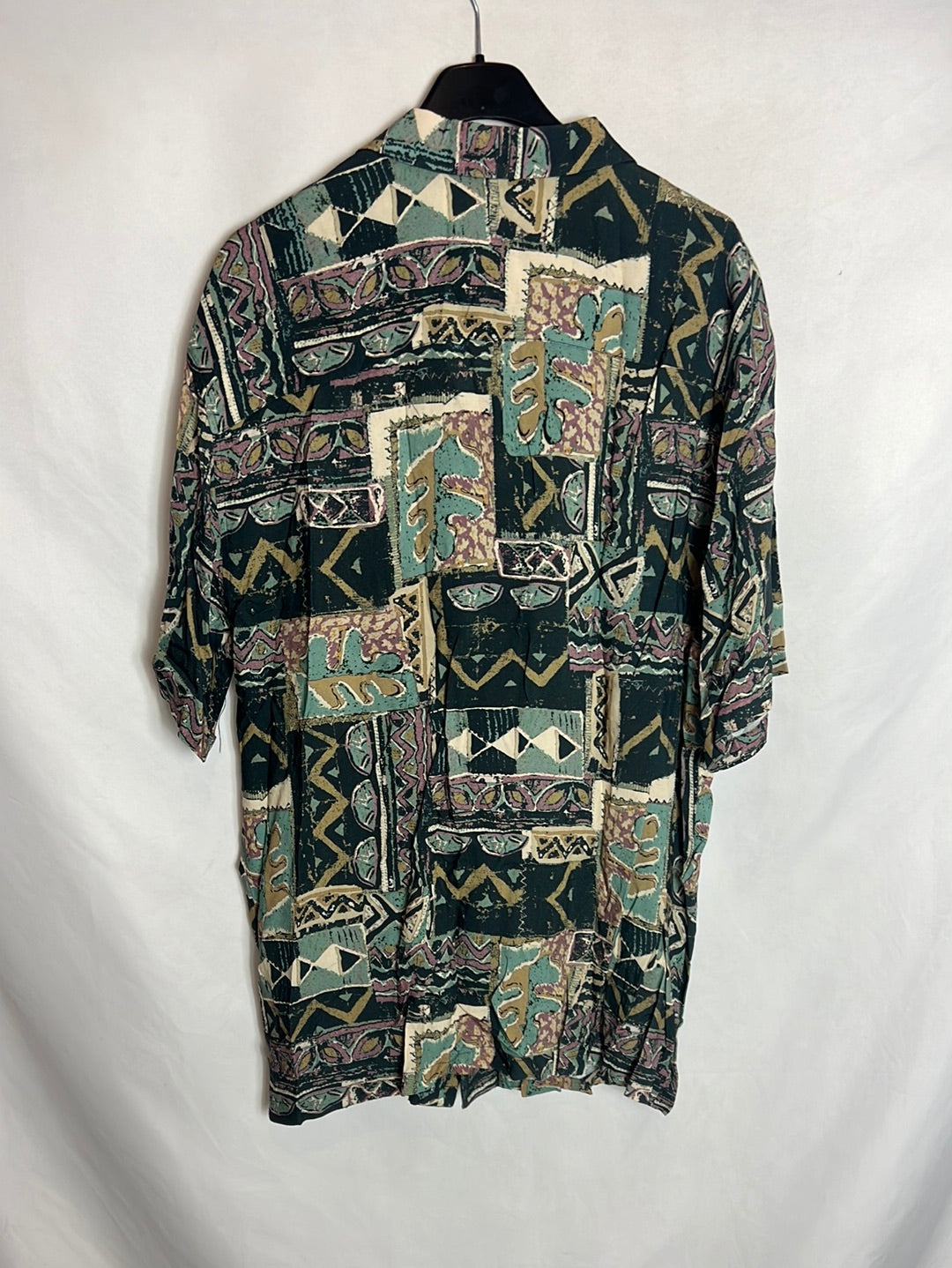 PULL&BEAR . Camisa manga corta estampada. T L