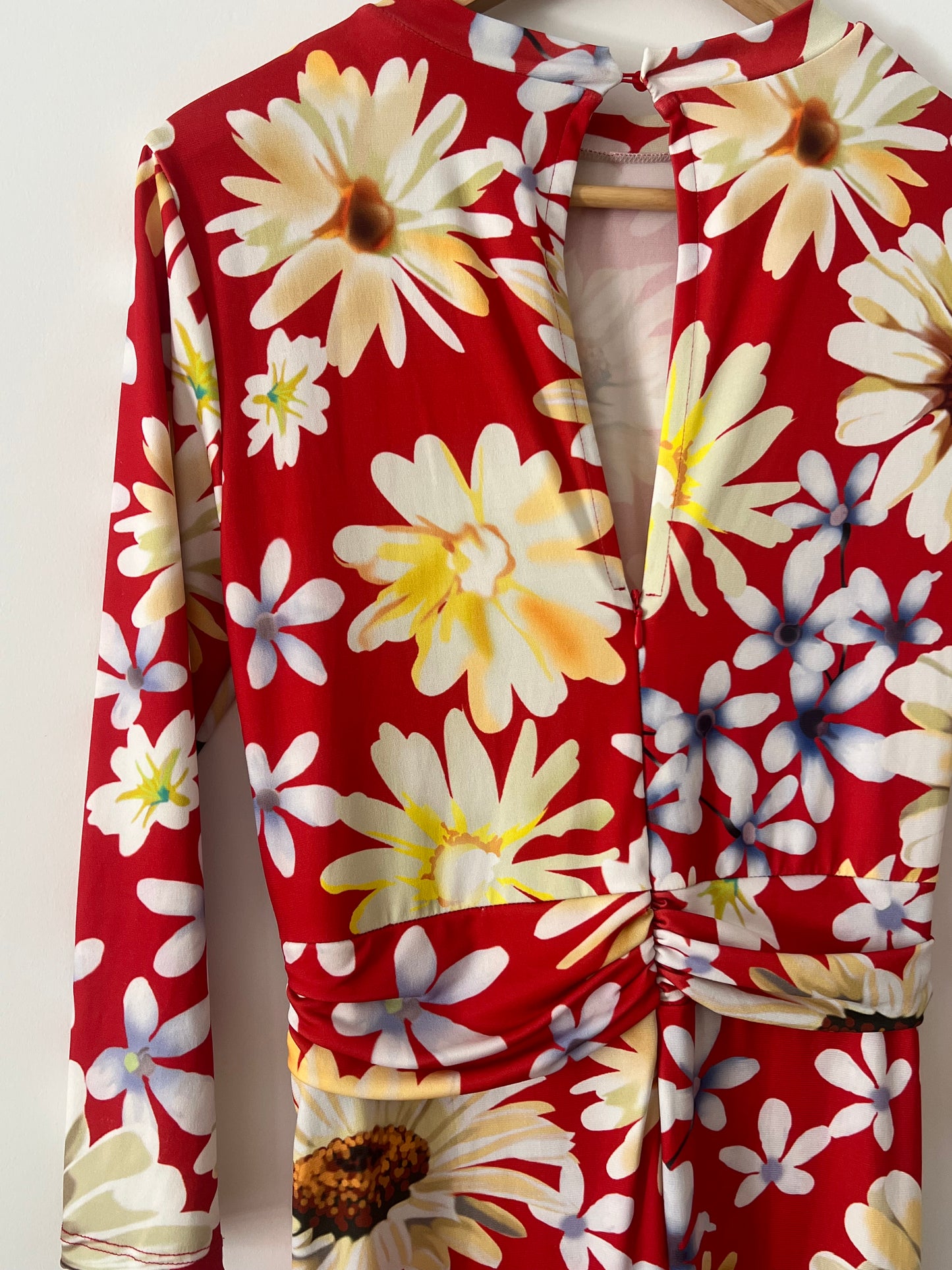 SFERA. Vestido largo flores