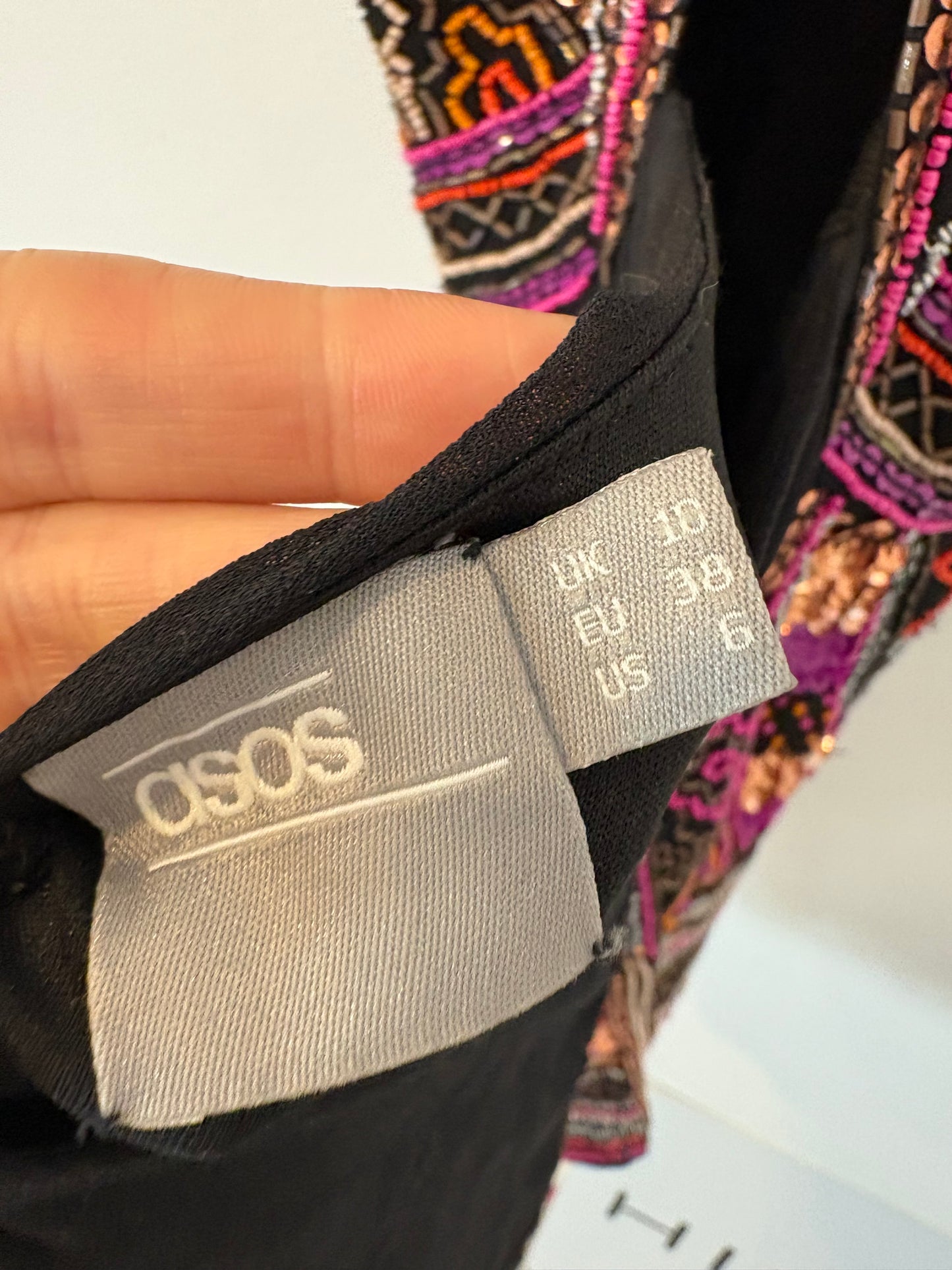 ASOS. Mono corto pedrería. T 38