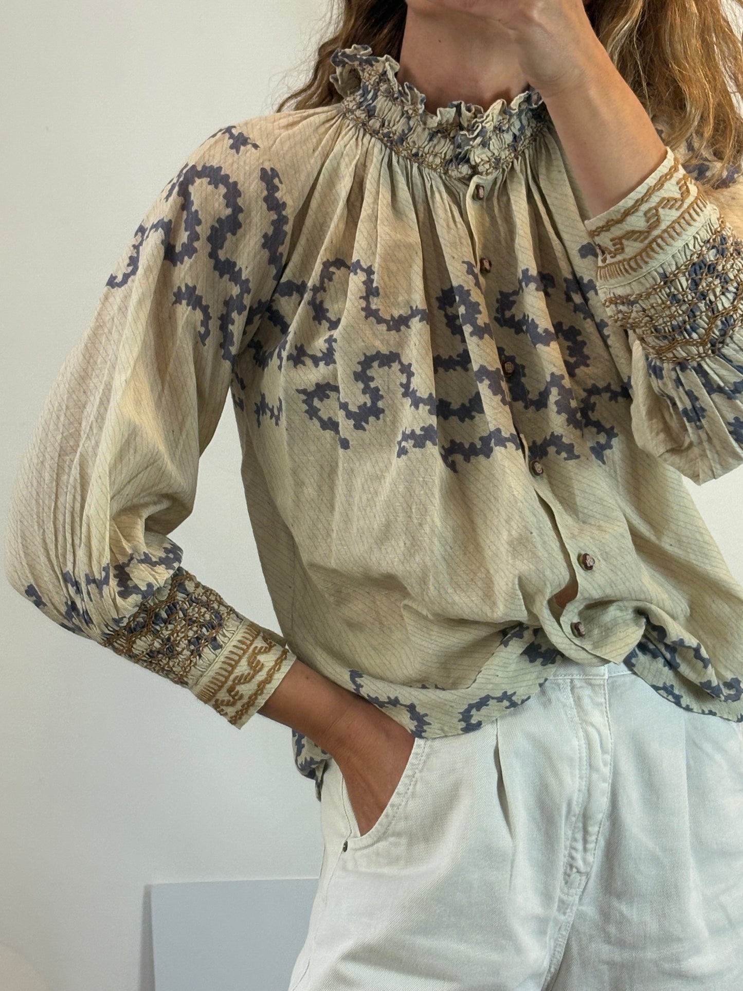 CORD. Blusa volumen estampada