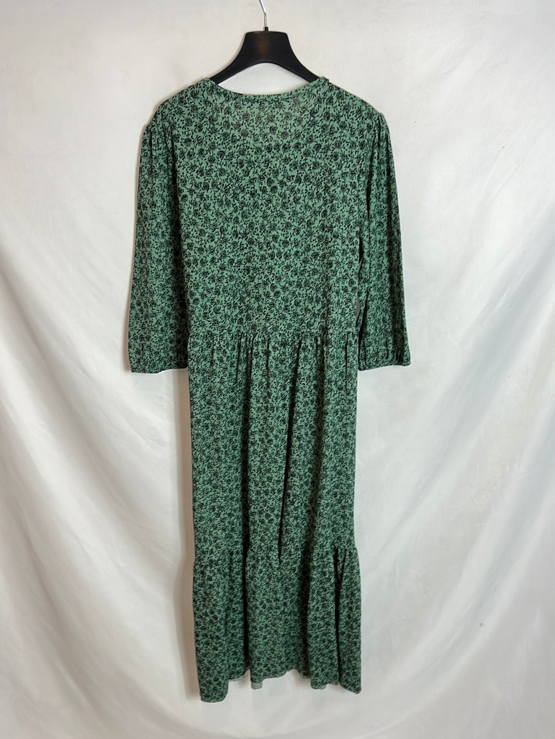 ZARA. Vestido verde estampado T. M
