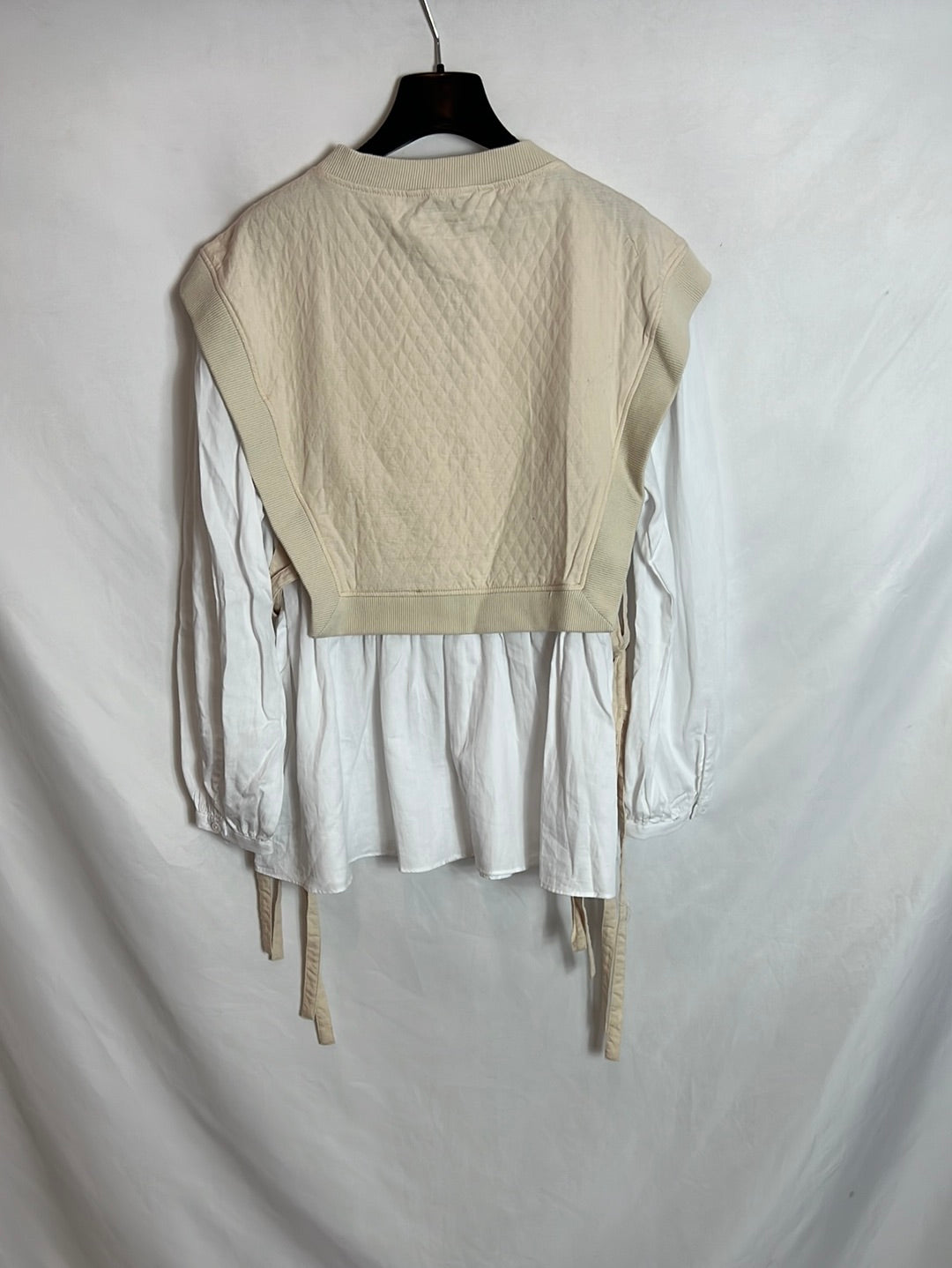 ZARA. White blouse beige top TM