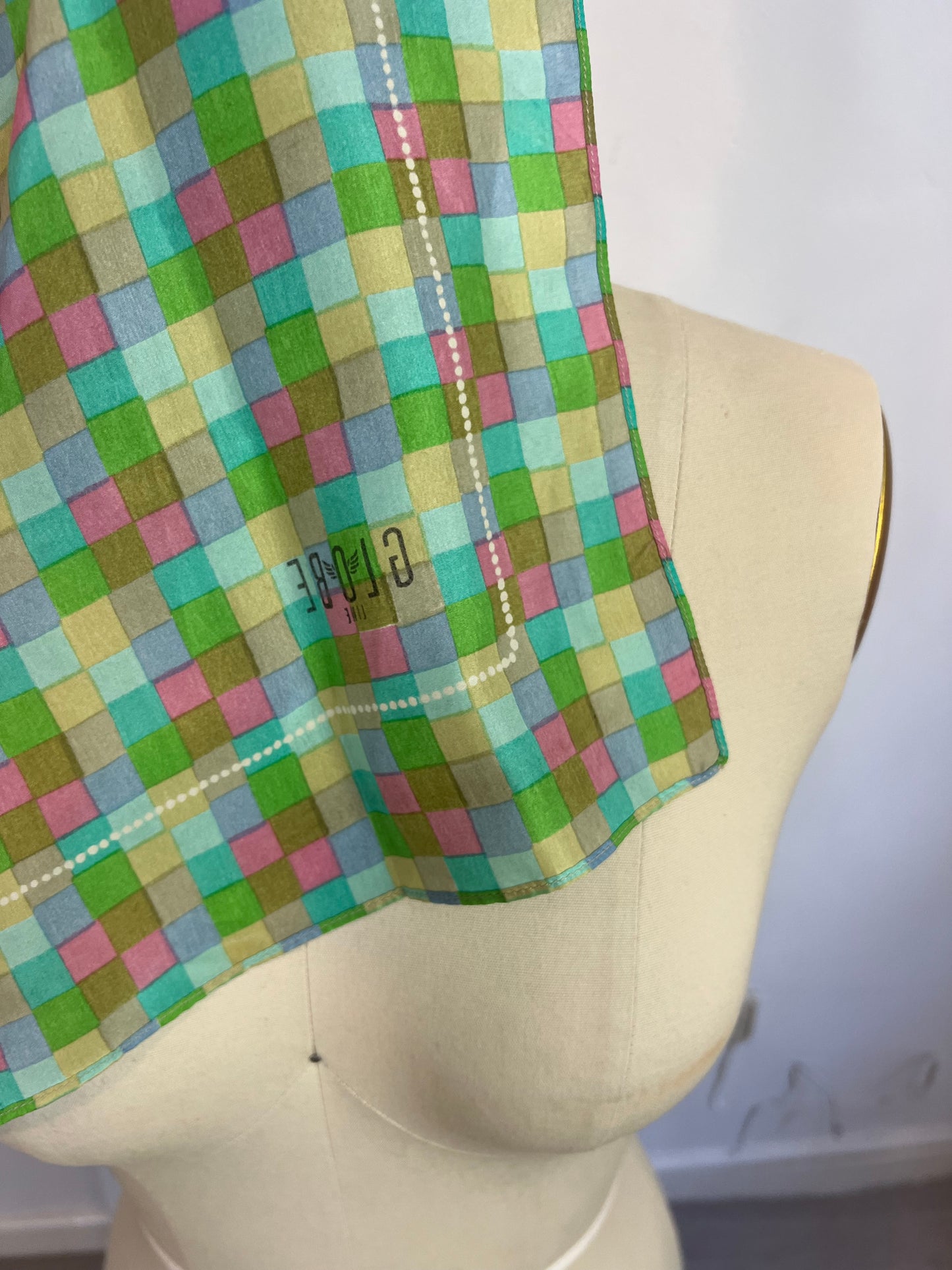 GLOBE. Pañuelo cuadros colores