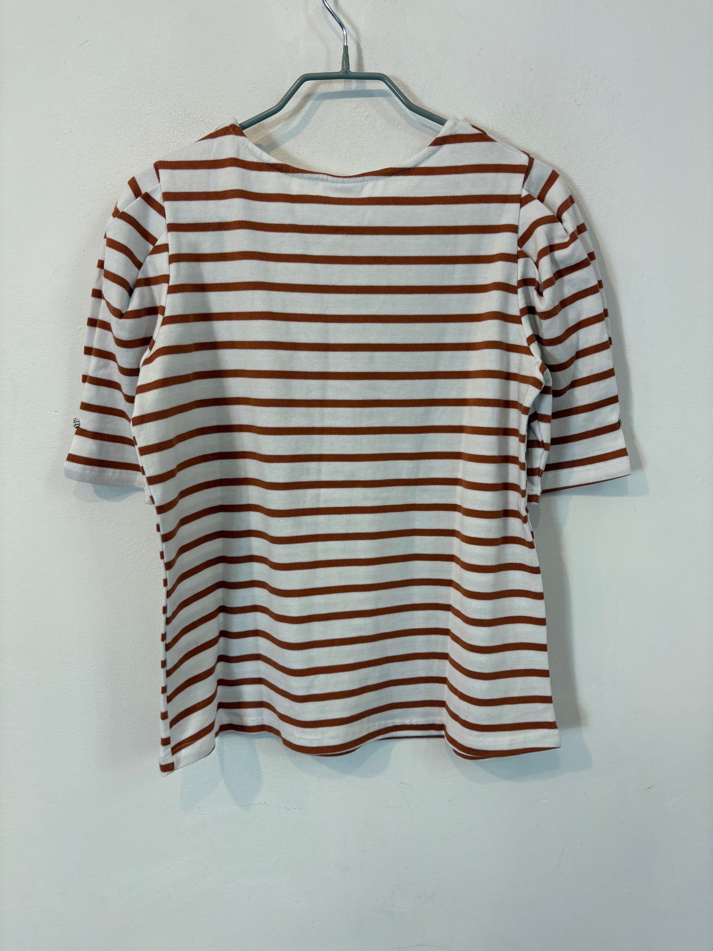AMEÉ. Sleeveless fringed sweater S.(s)