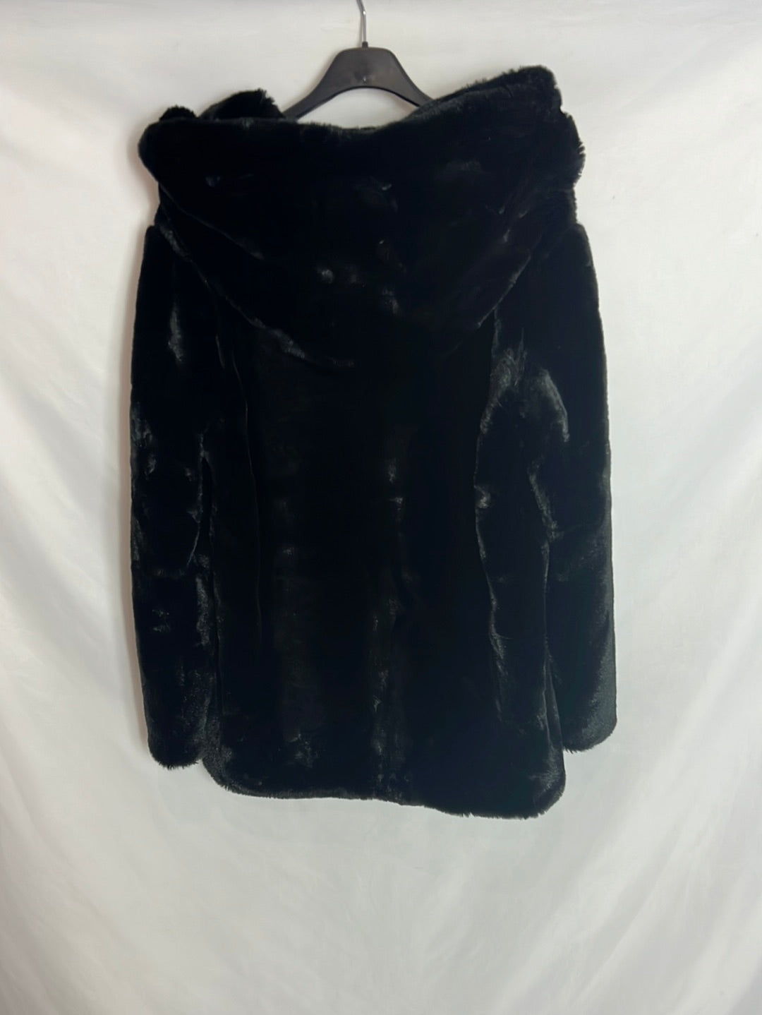 ZARA. Abrigo pelo con capucha . T L