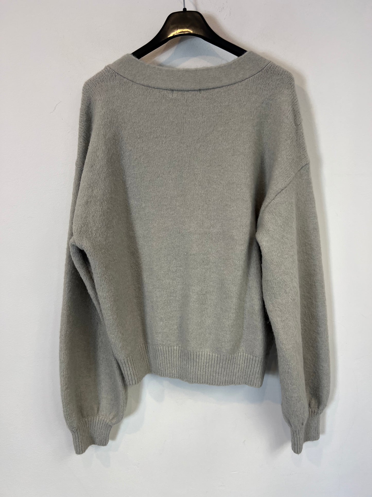 JUSTFAB. Chaqueta punto gris claro. T S