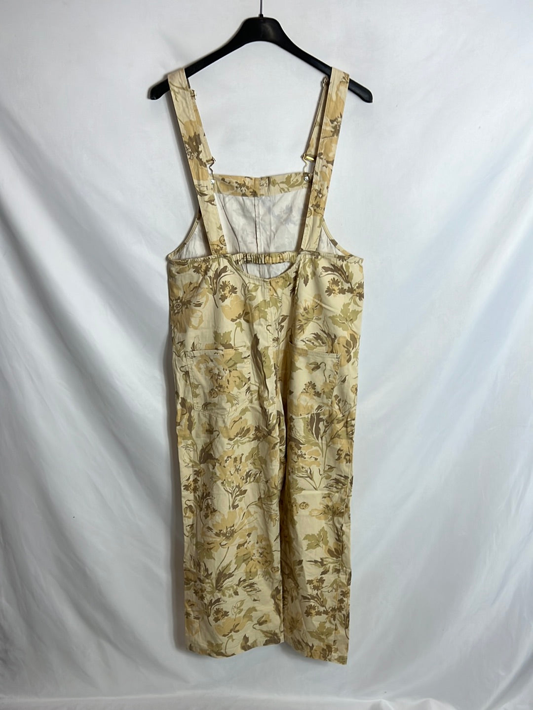 ZARA.Peto beige flores T.s