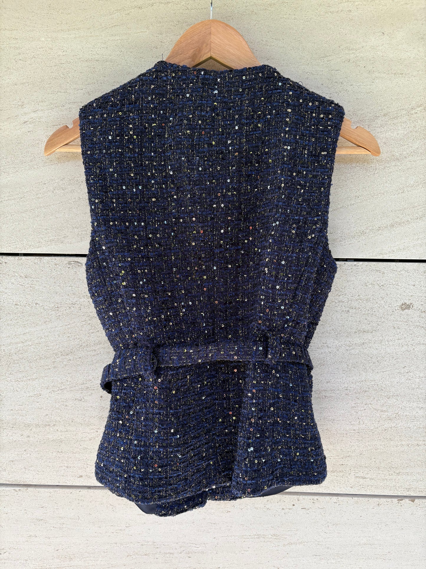 ZARA. Coral beaded jacket. TS