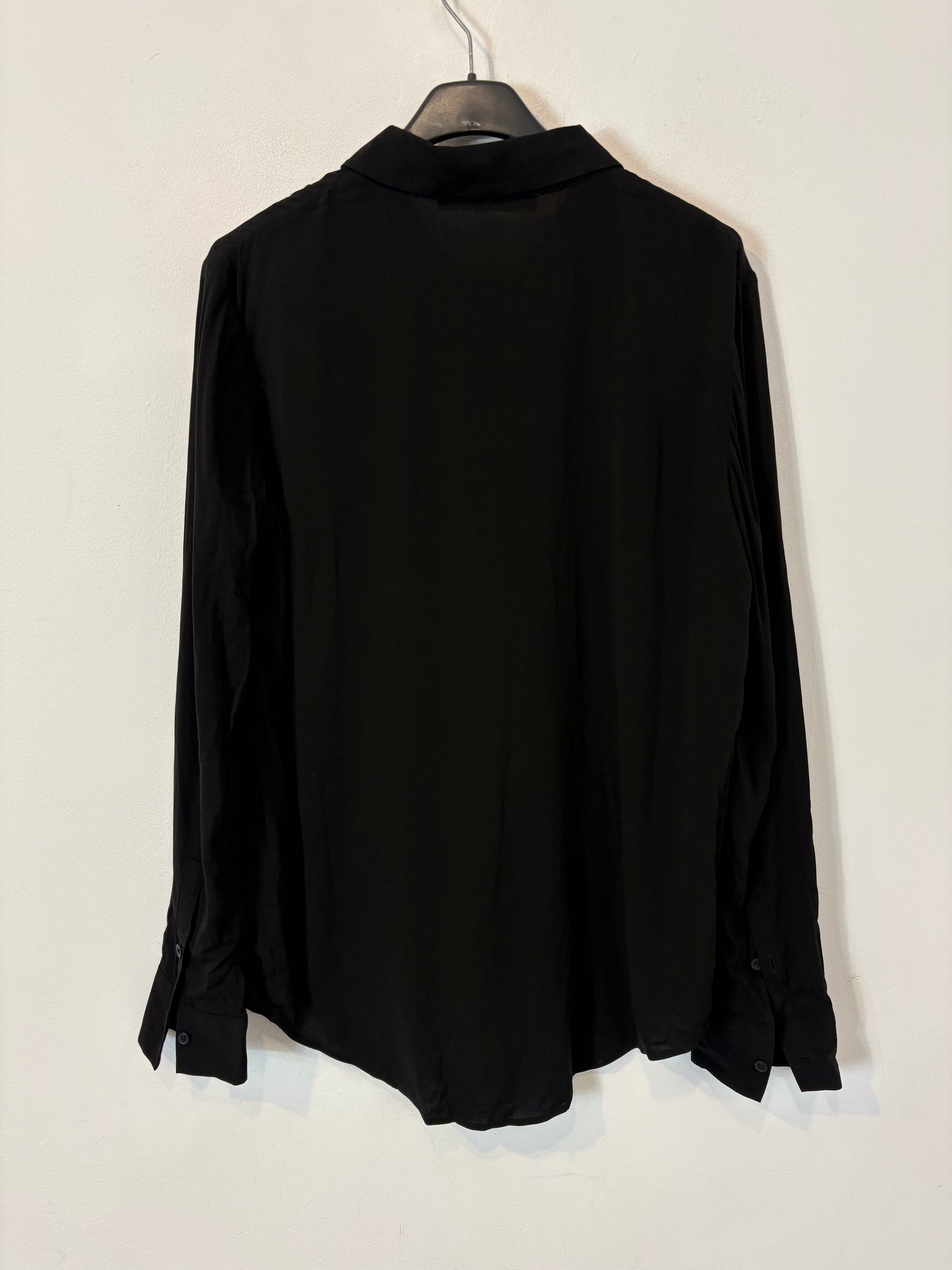 SAMSOE SAMSOE. Blusa negra fluida
