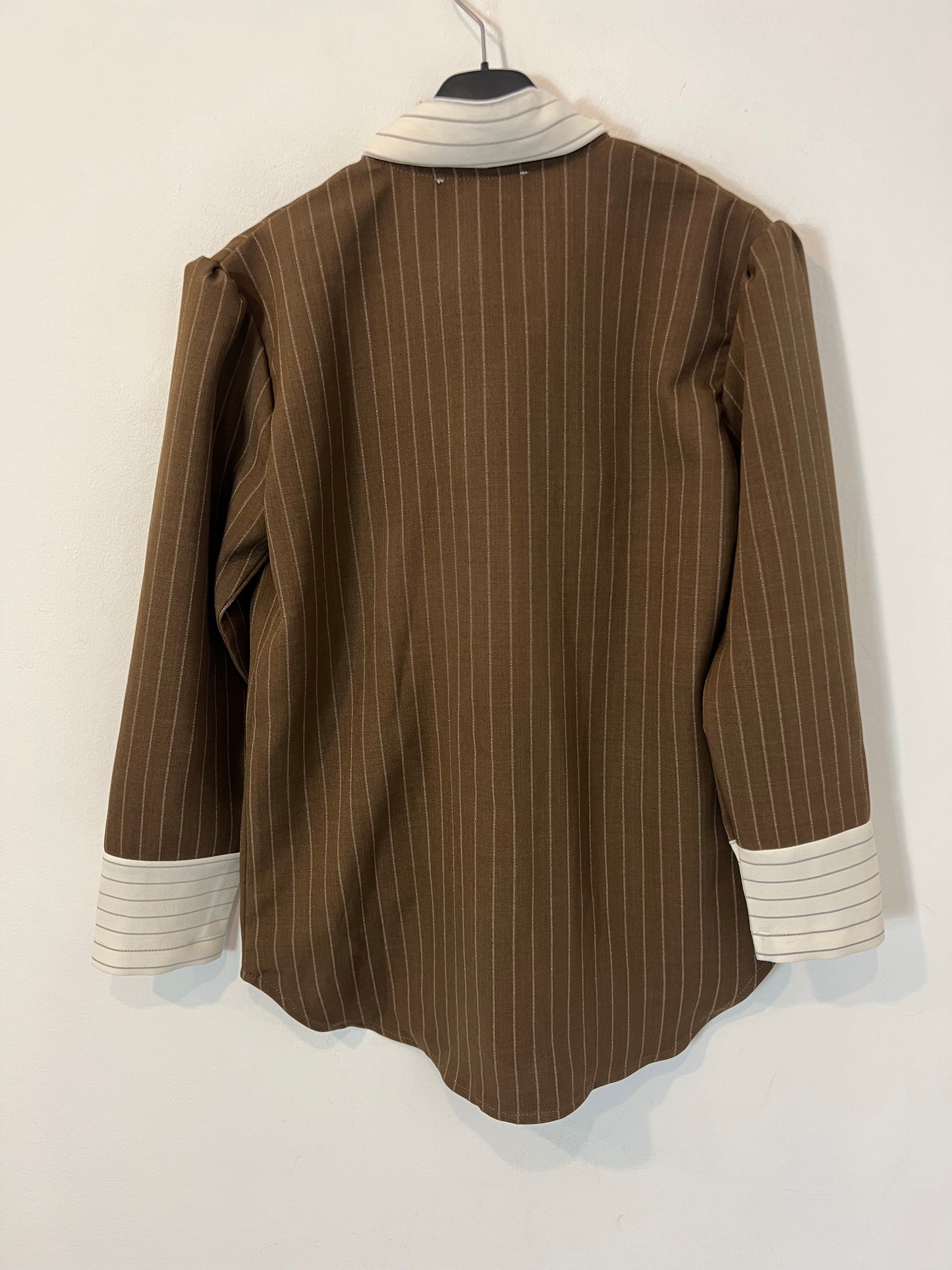 VANÓ. Brown striped blouse T.xs