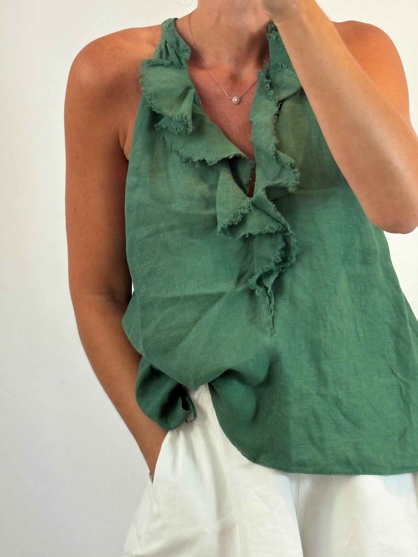 ZARA. Total look lino verde. T S