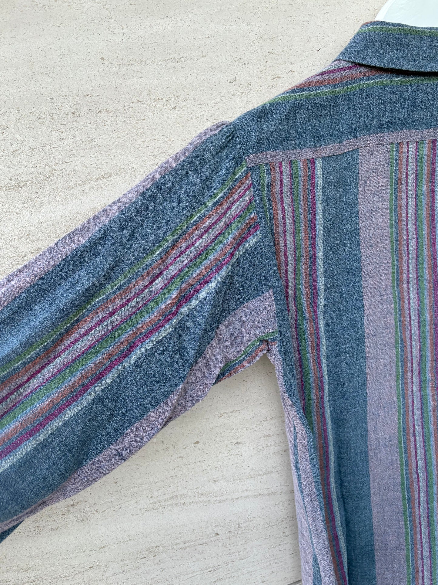 MASSCOB. Blusa lino rayas