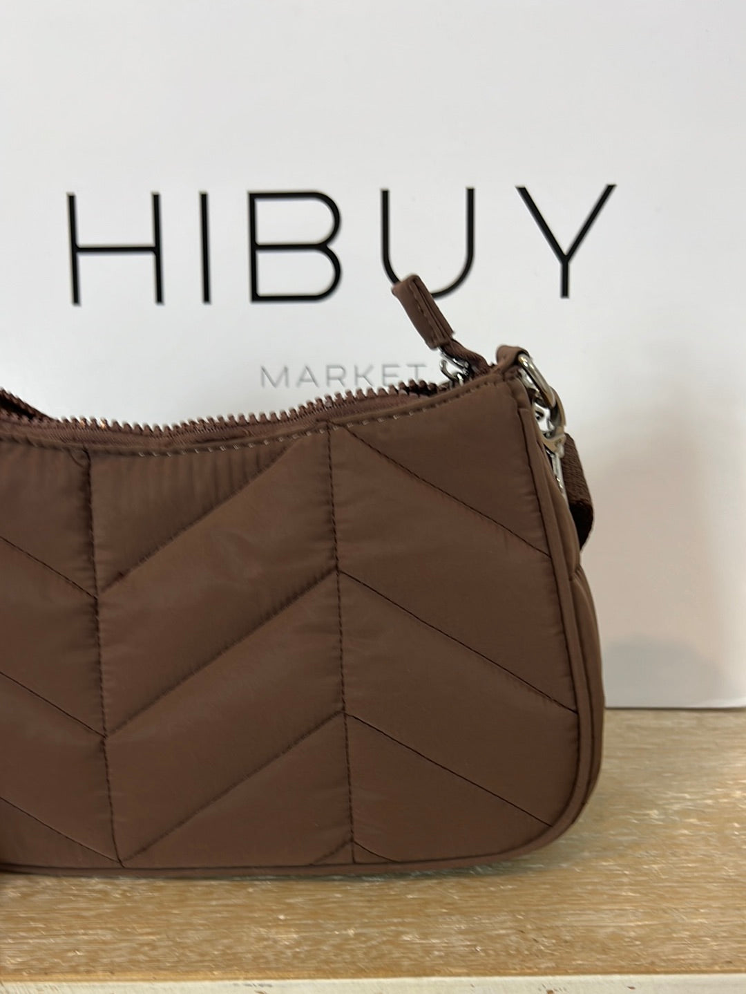 PRIMARK. Bolso marrón guateado