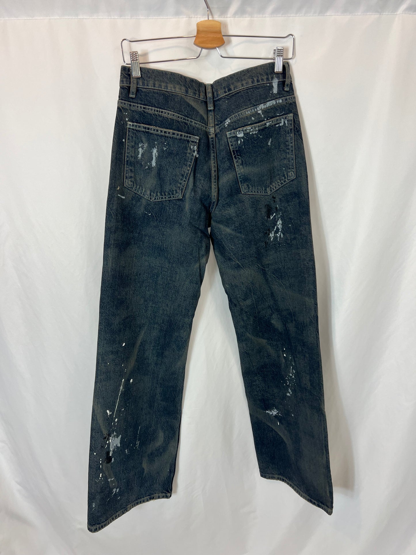 ZARA. Denim pata ancha detalle pintura. T 36