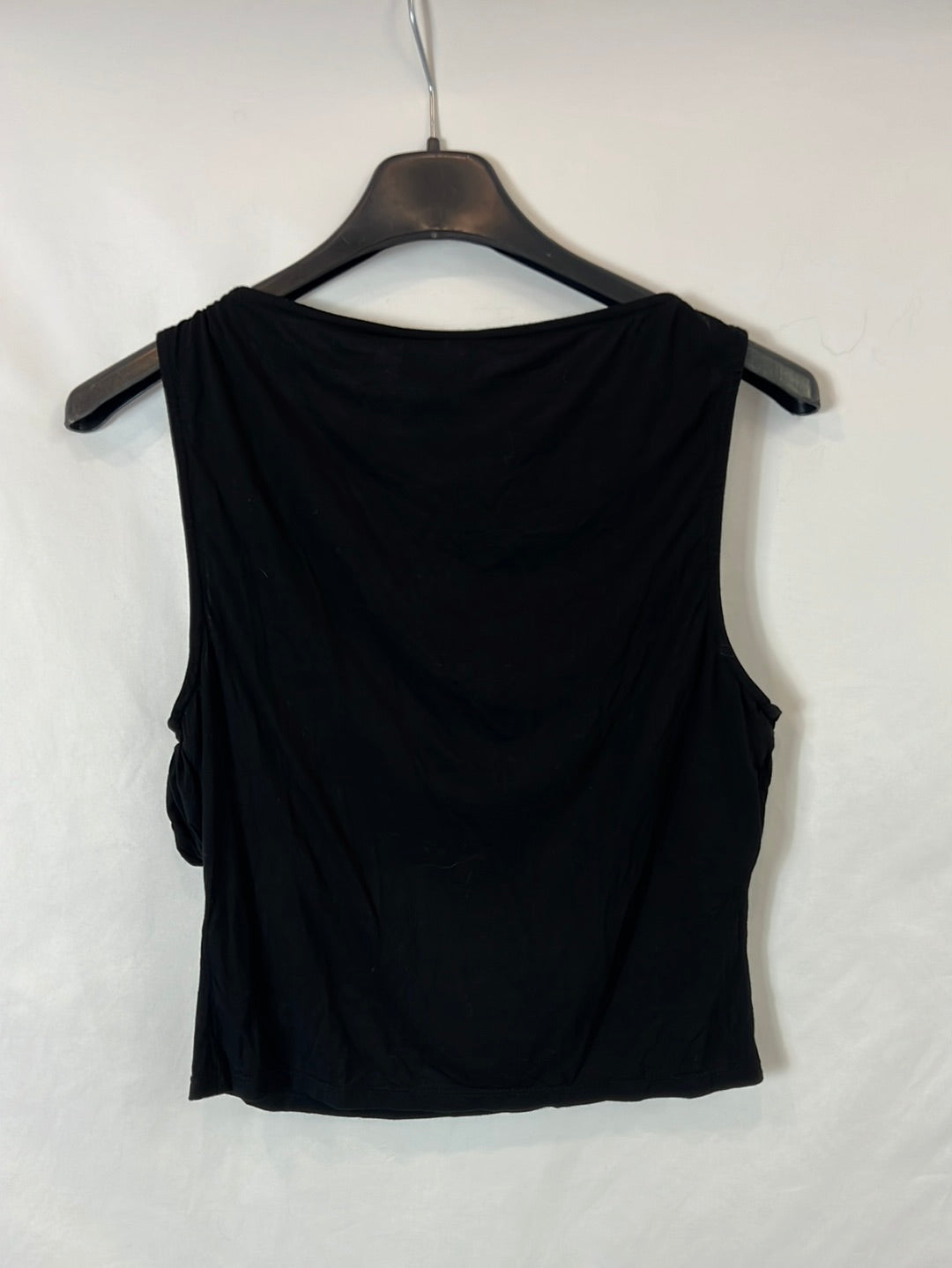 LPA. Black cropped top Tm