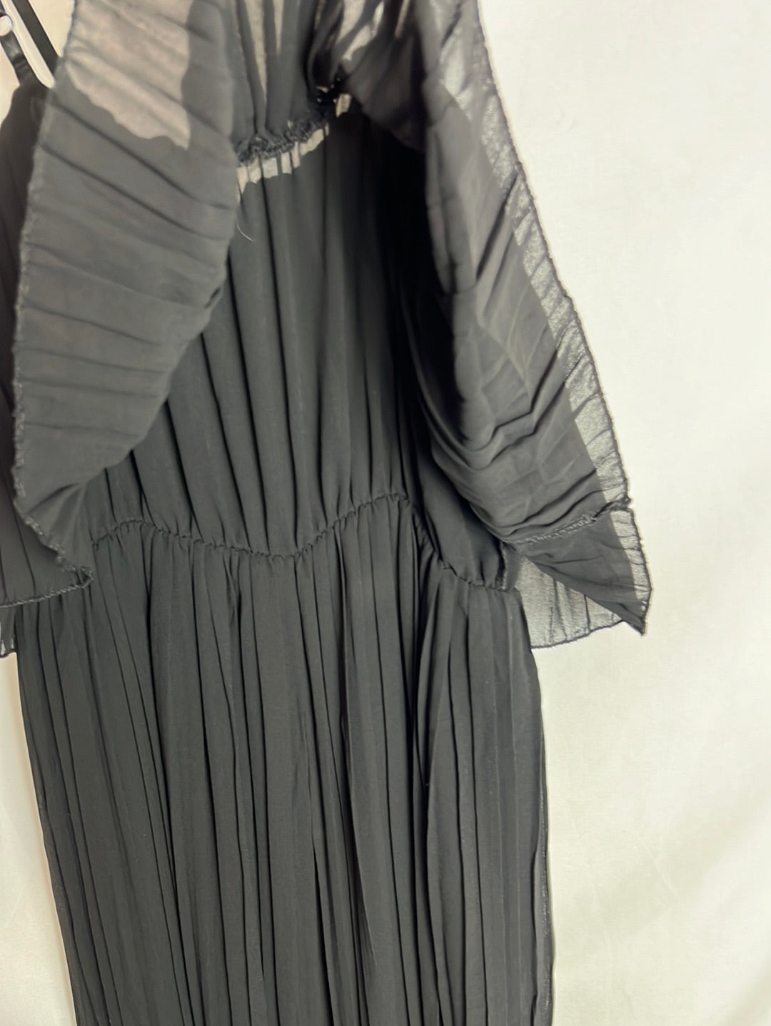 VANIS. Mono culotte negro plisado. T S/M