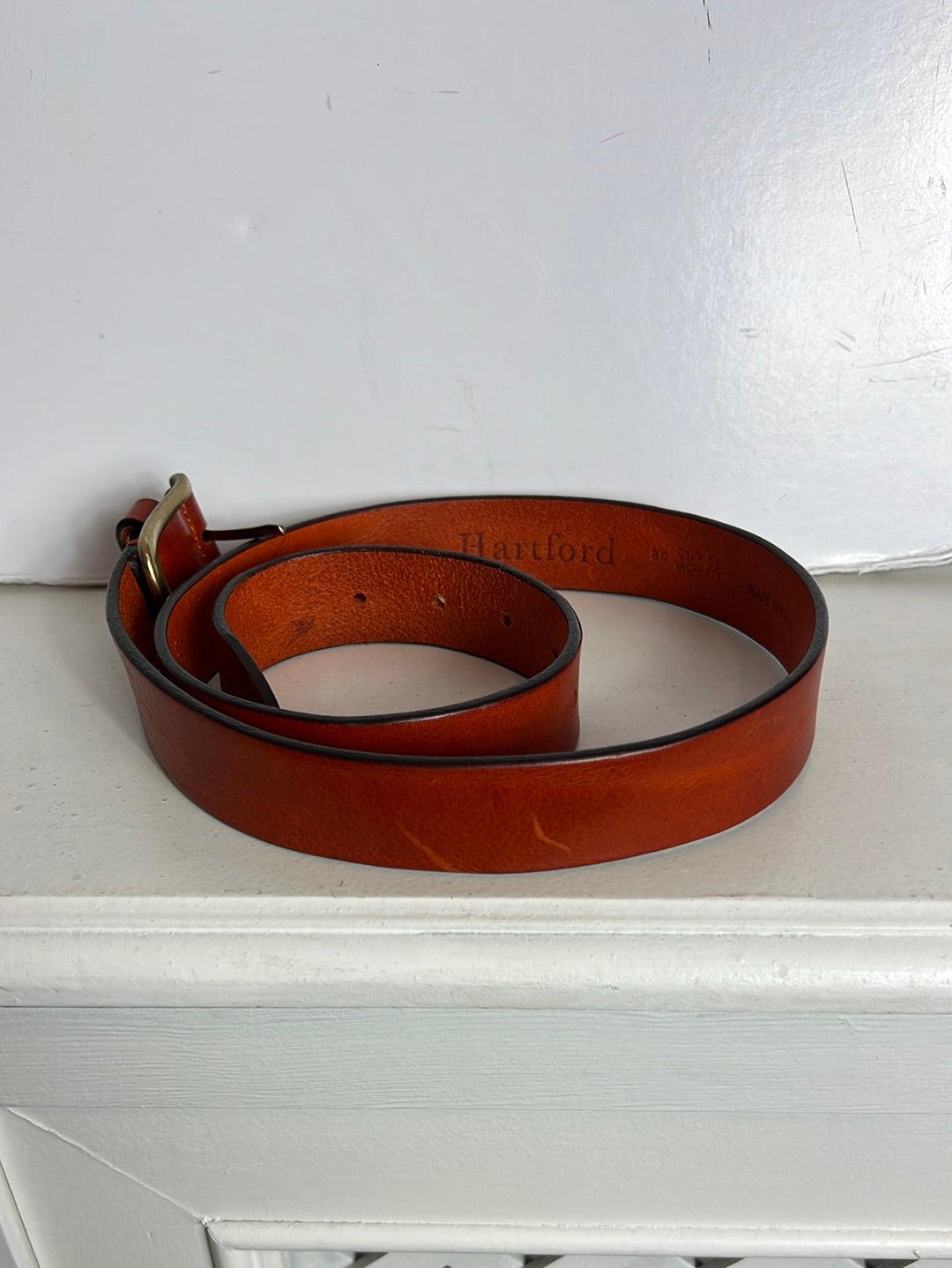 HARTFORD. Brown leather belt. Size 80