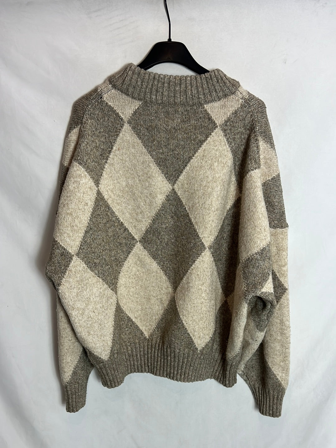 H&M. Jersey beige rombos. T L