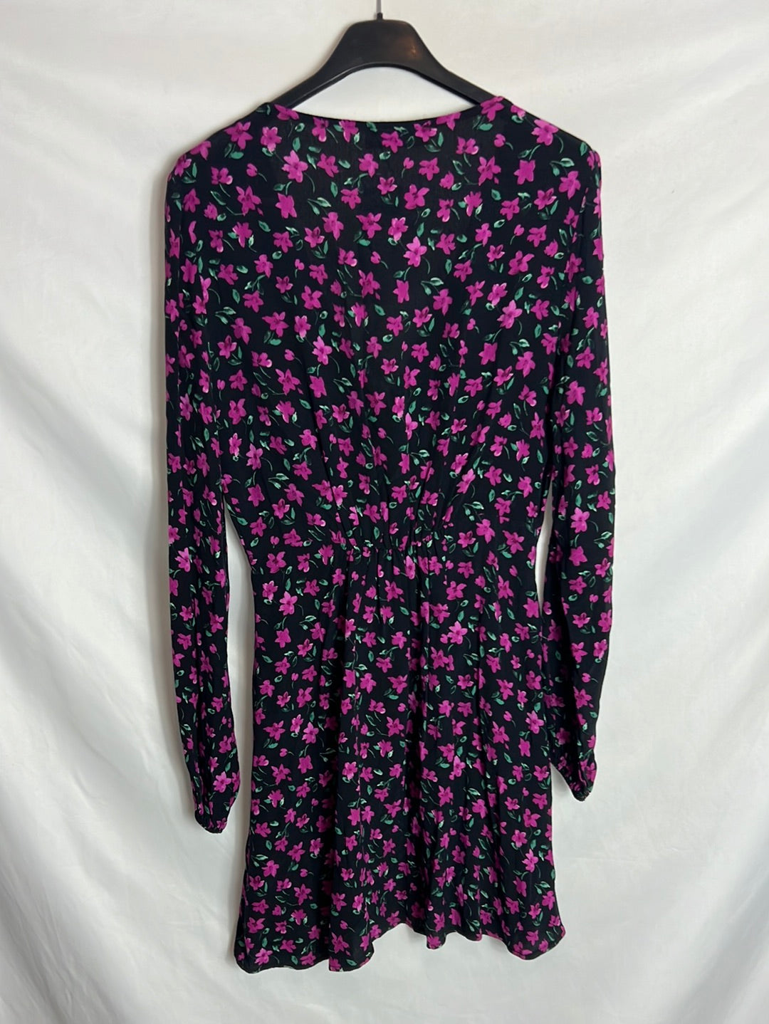 BERSHKA. Short black dress with purple flowers