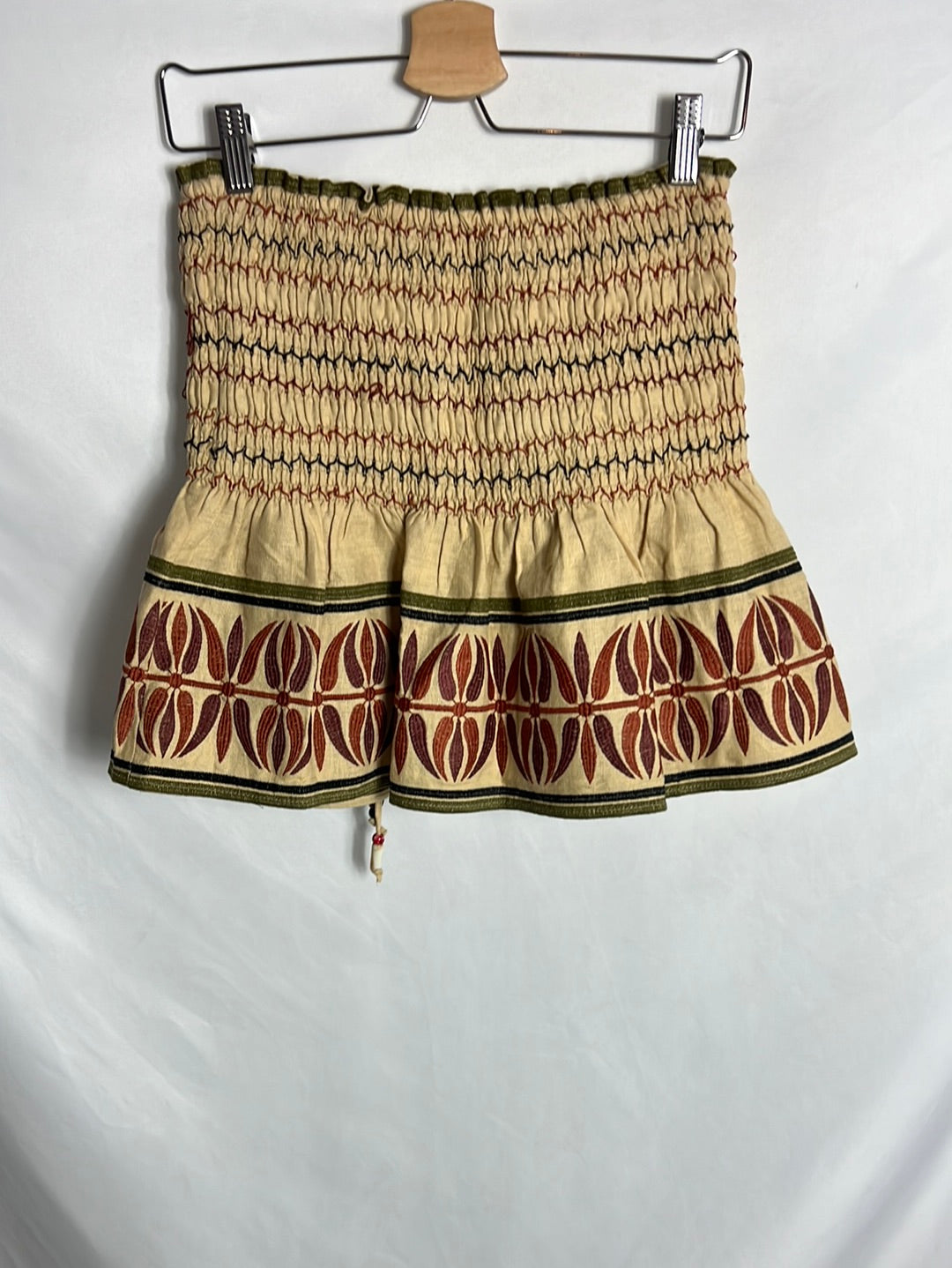 ZARA. Beige embroidered skirt/trousers S.xs