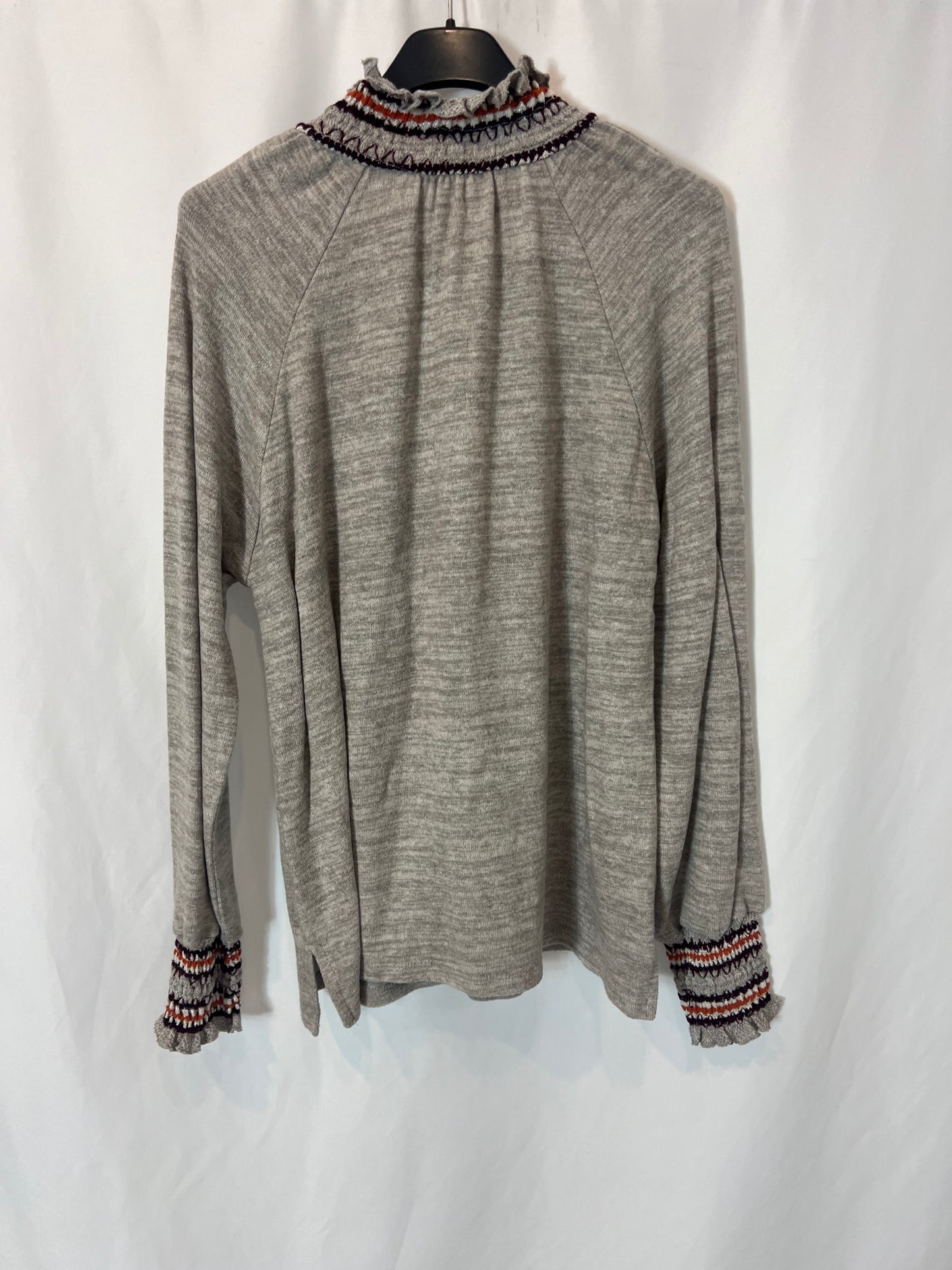 SFERA. Jersey jaspeado detalle cuello y puños T M