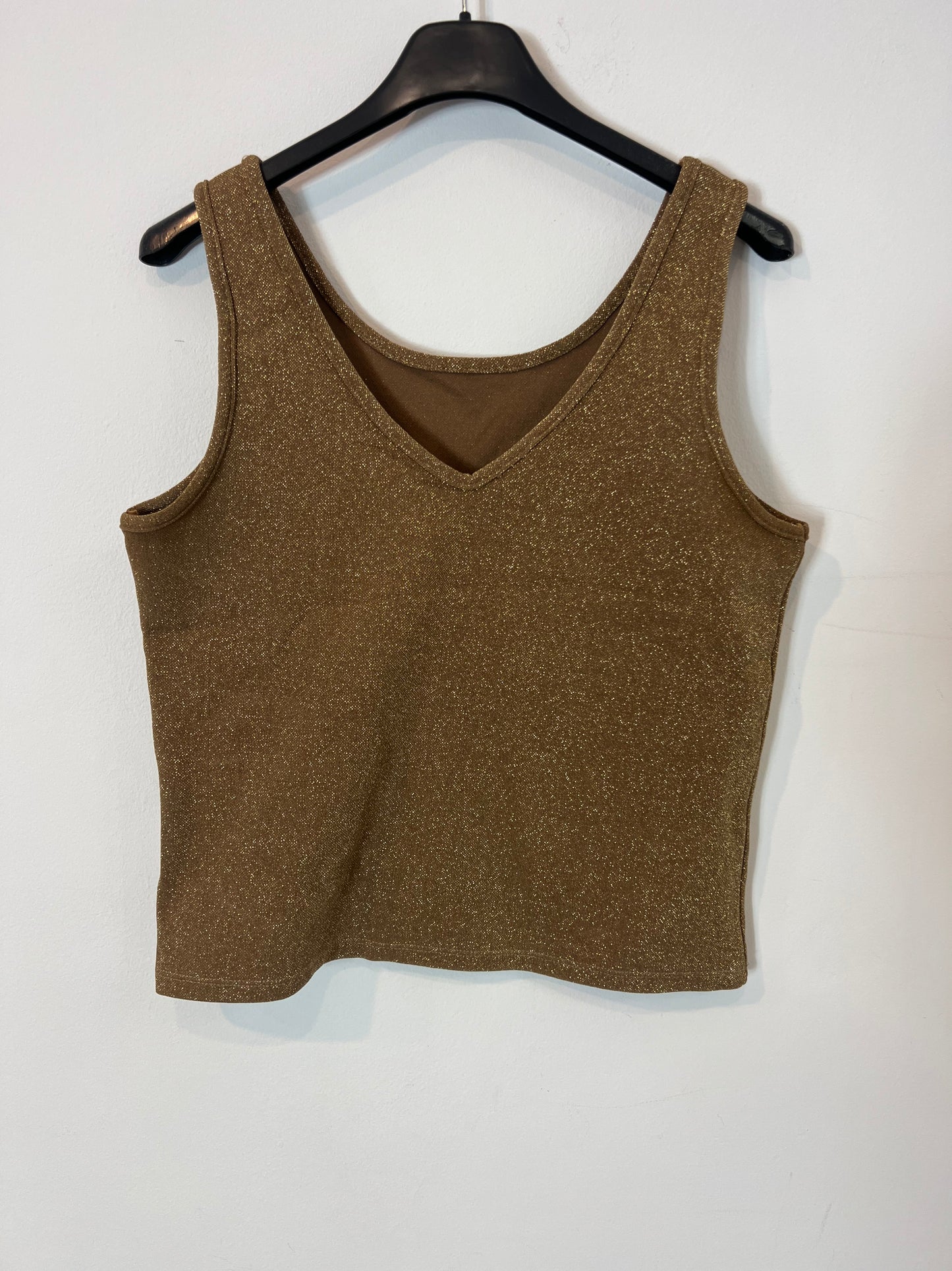 OTHERS. TU(m) Gold Crop Top